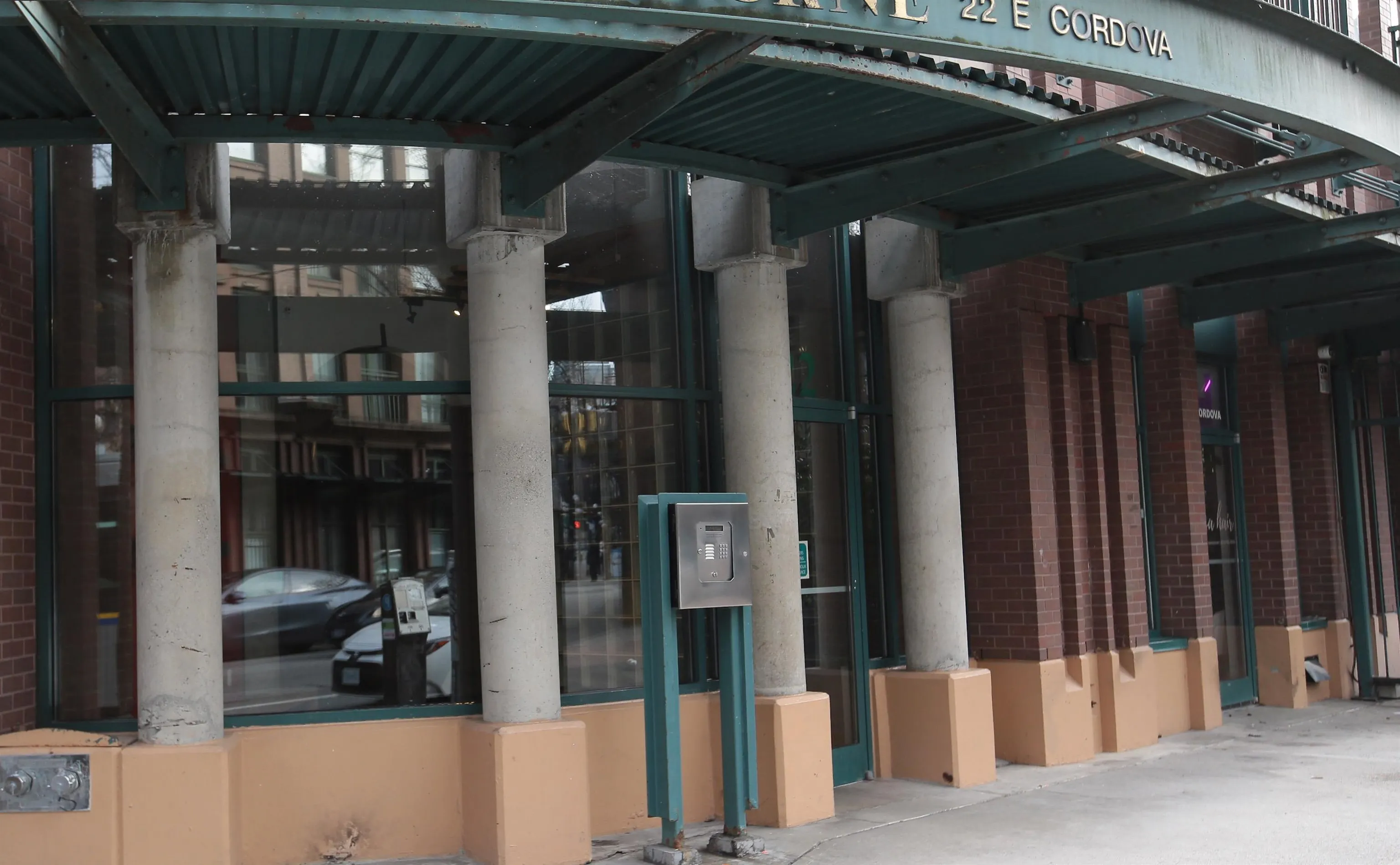 22 E Cordova Street #511
