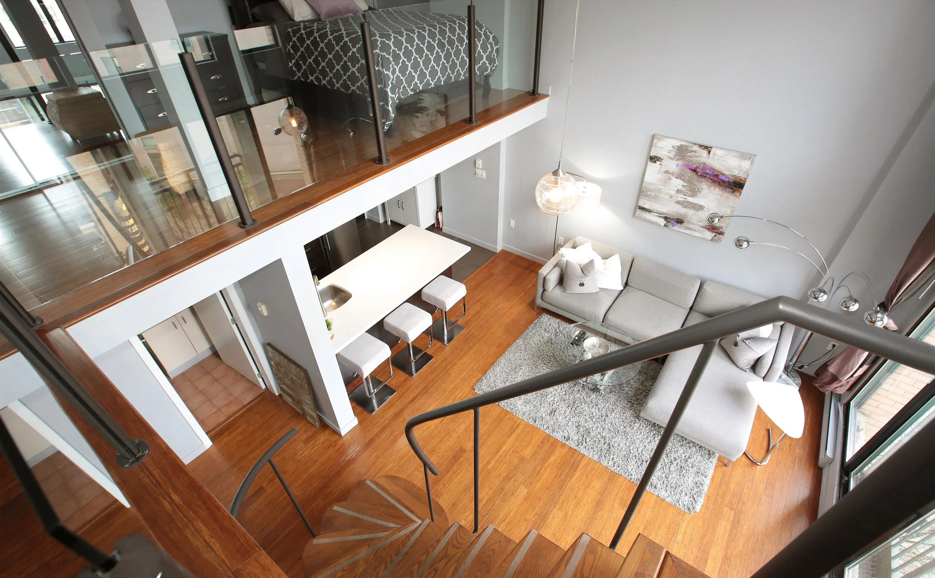 22 E Cordova Street #511