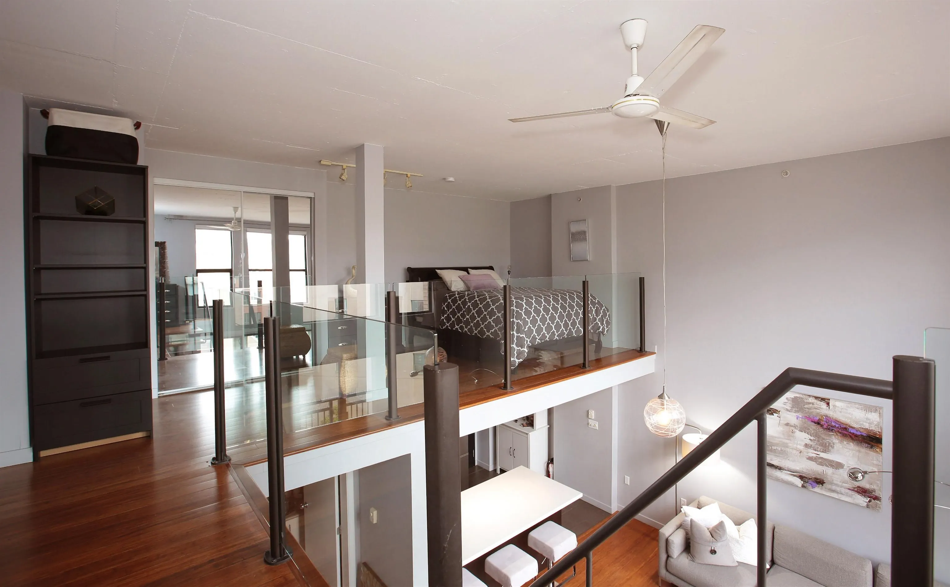 22 E Cordova Street #511