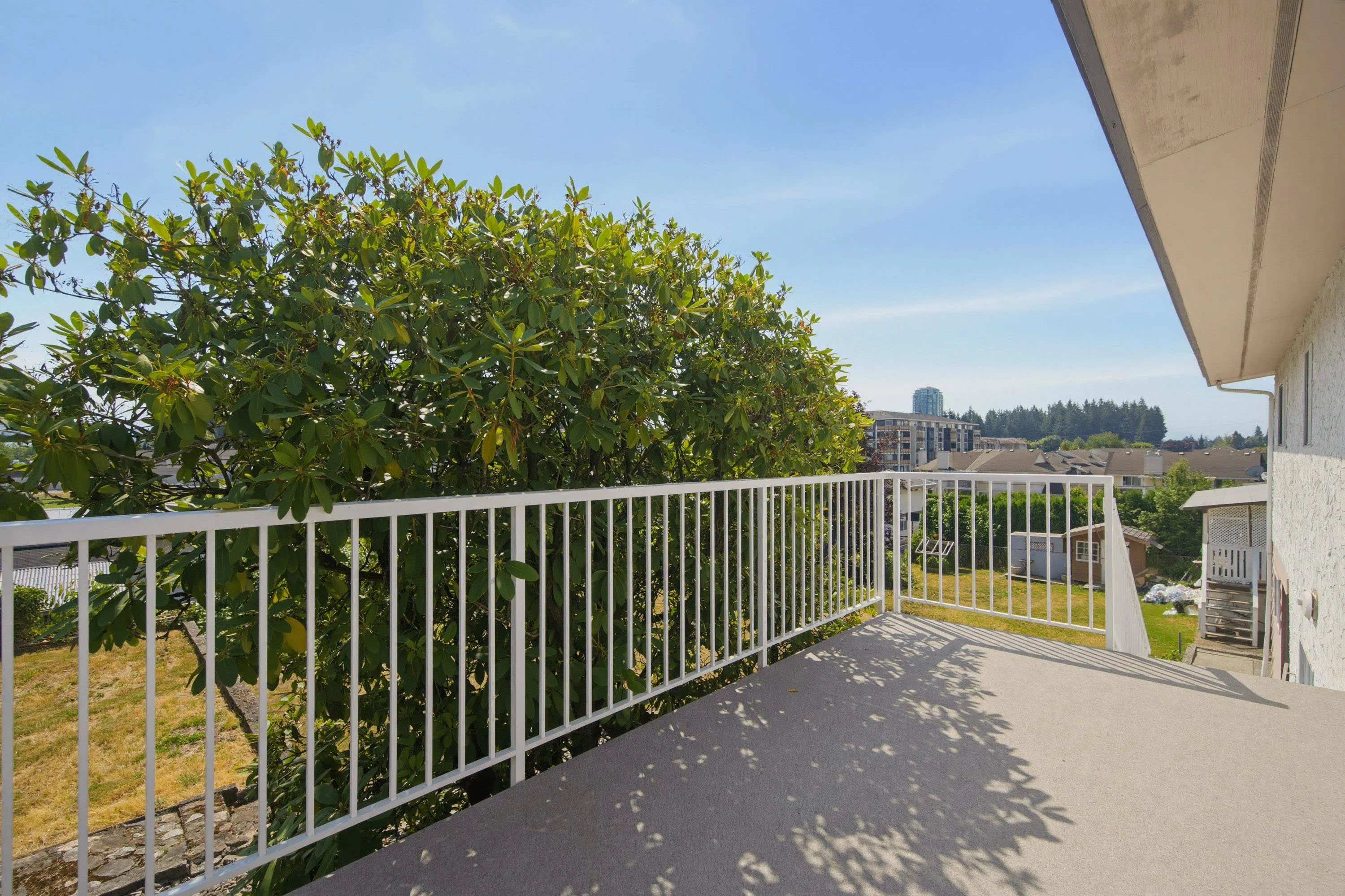 32659 Willingdon Crescent