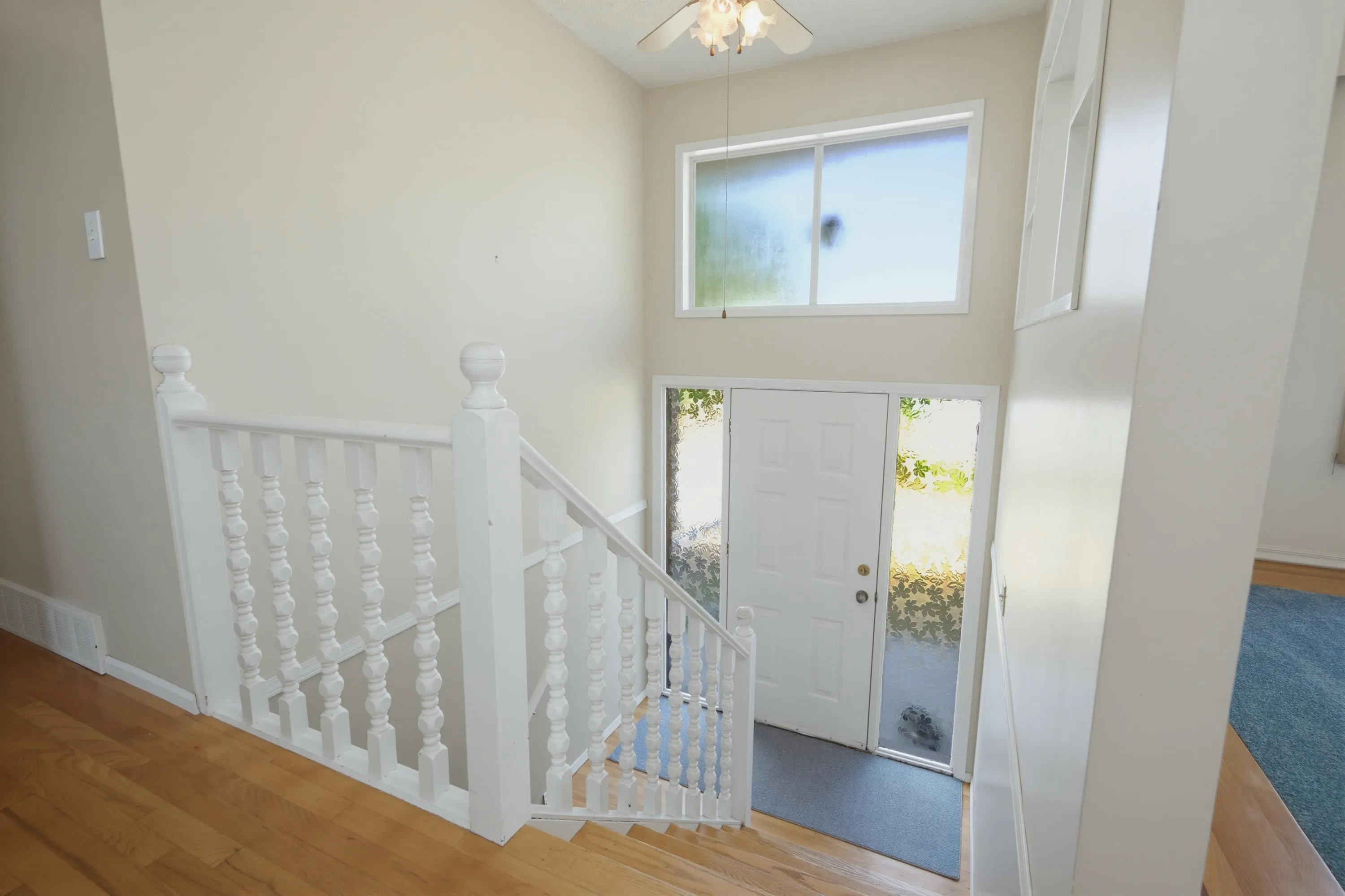 32659 Willingdon Crescent