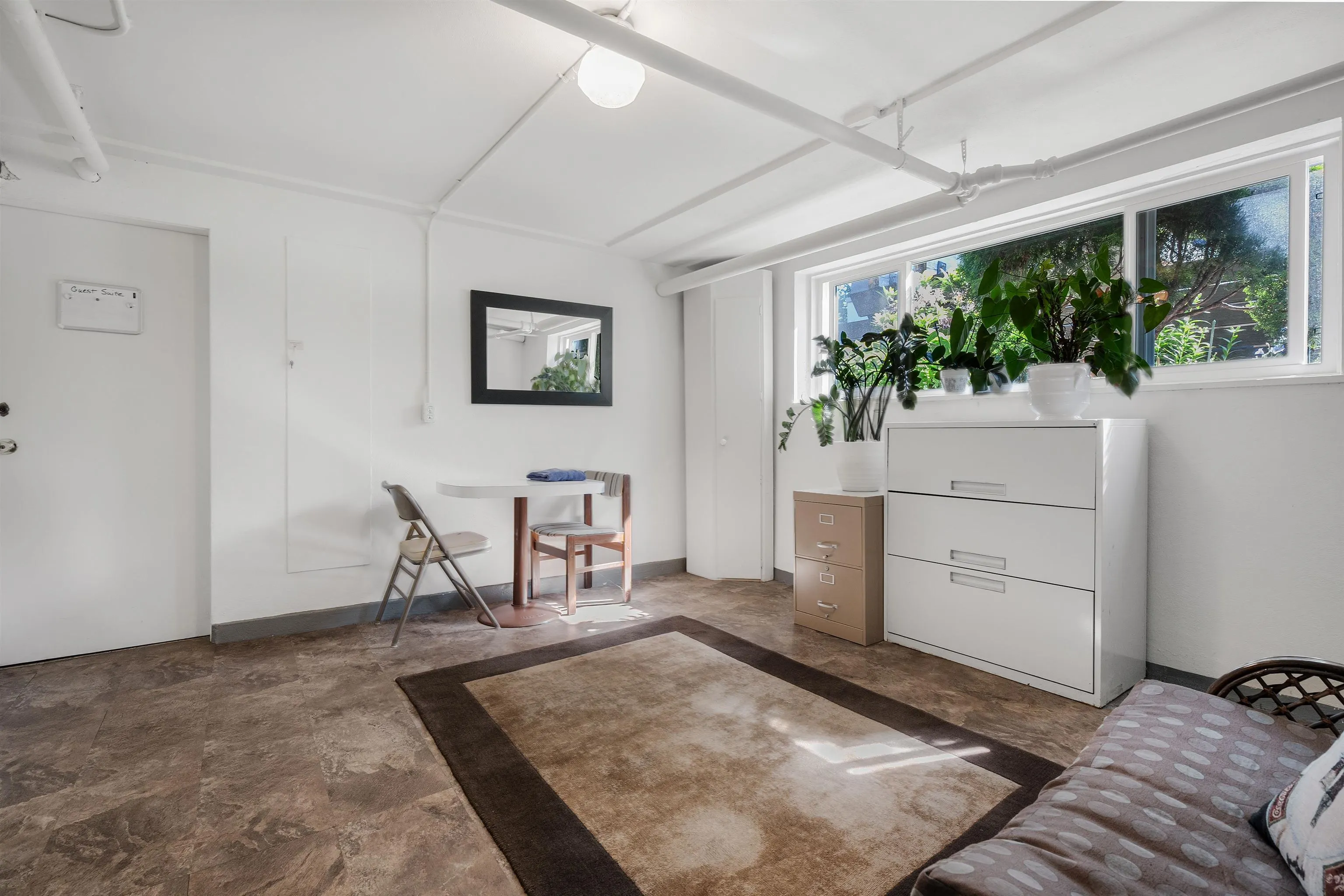 2296 W 39th Avenue #8