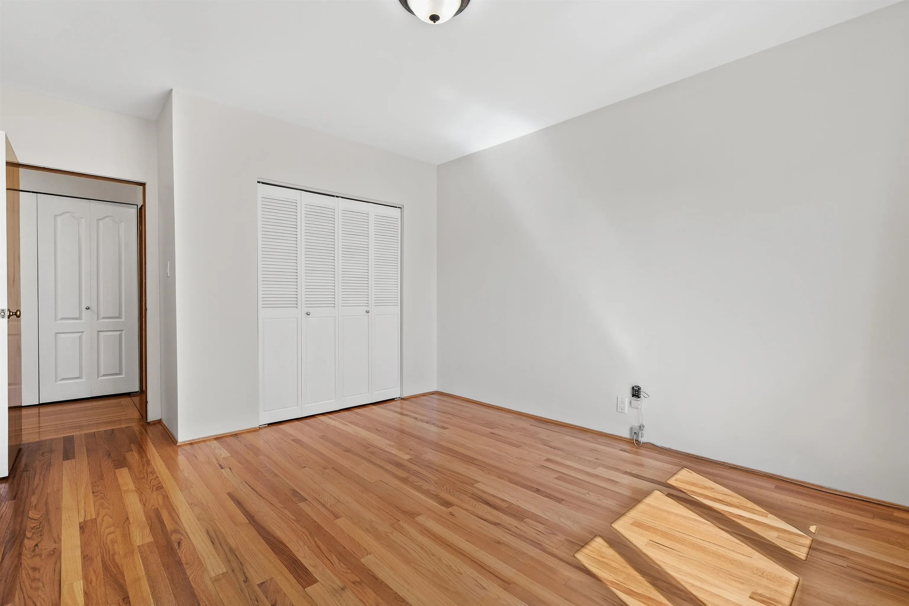 2296 W 39th Avenue #8