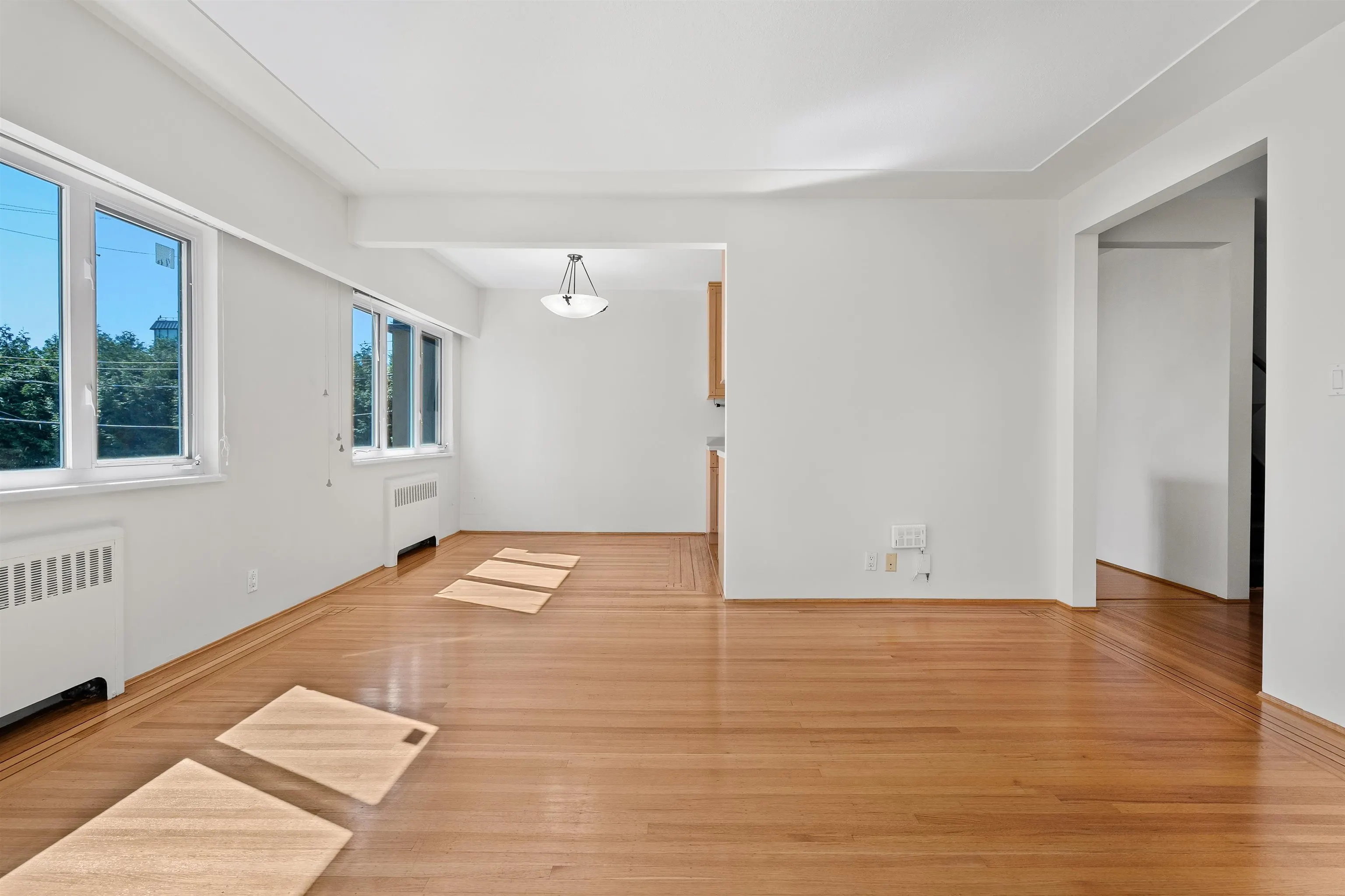 2296 W 39th Avenue #8