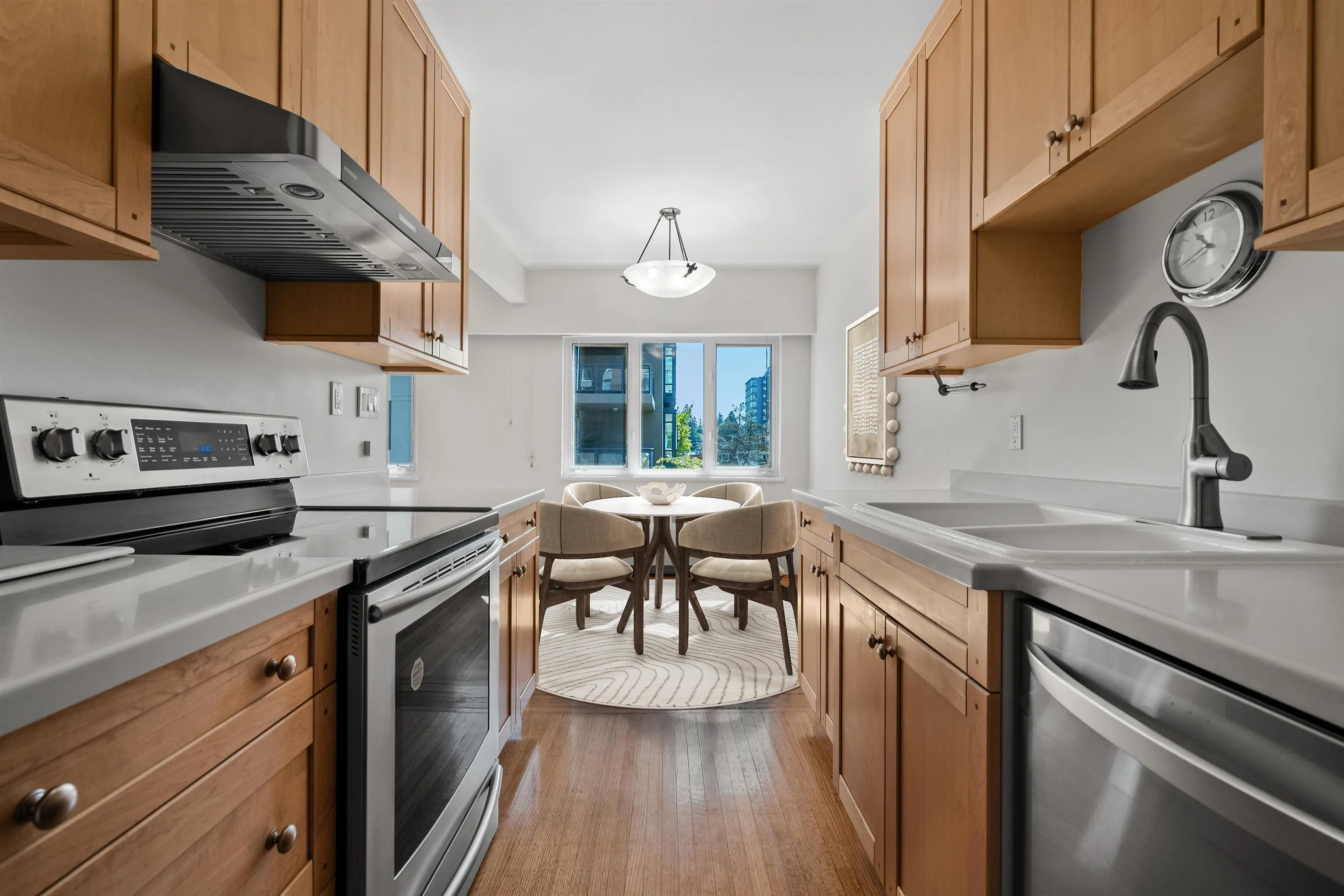 2296 W 39th Avenue #8