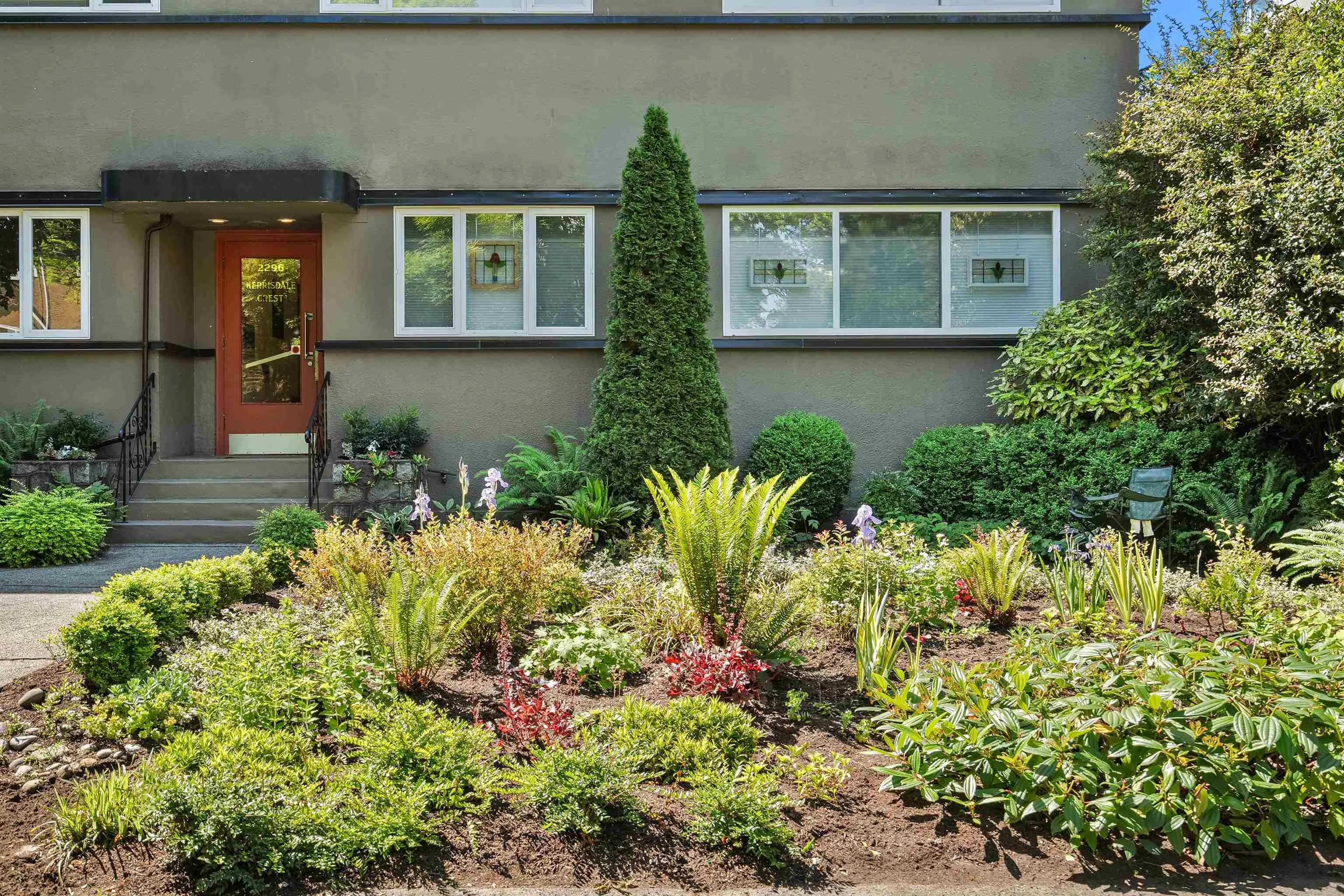 2296 W 39th Avenue #8