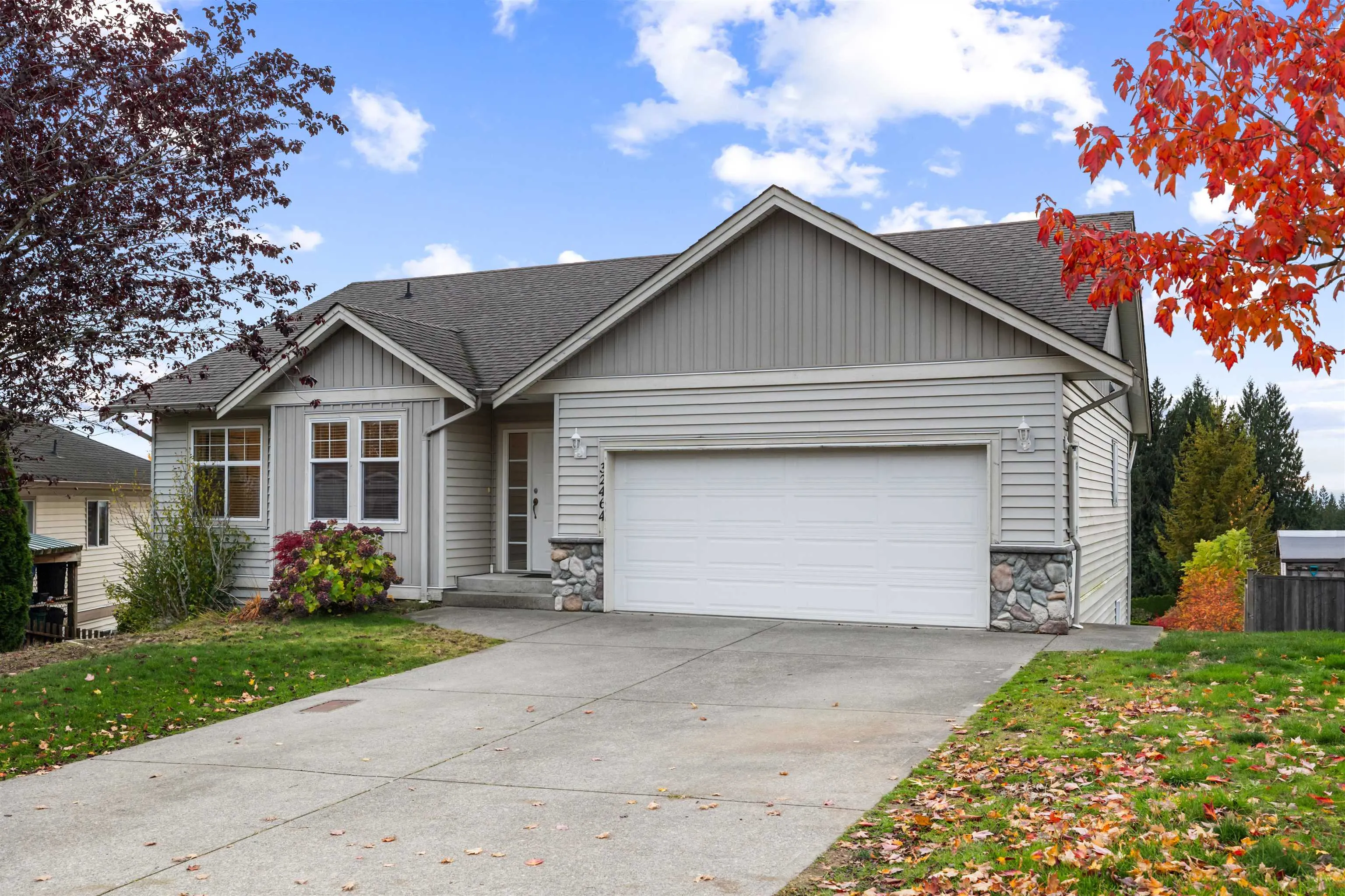 32464 E Bobcat Drive