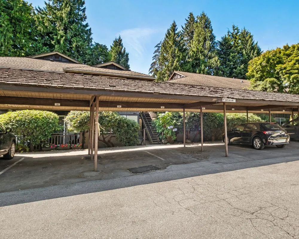 555 W 28th Street #608