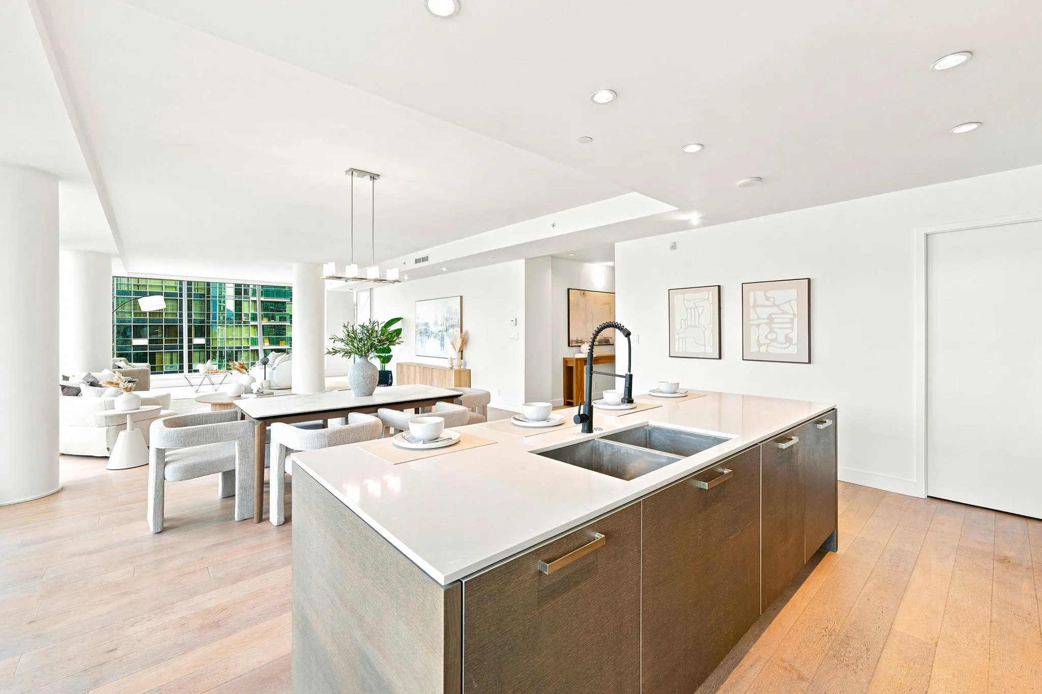 1409 W Pender Street #802