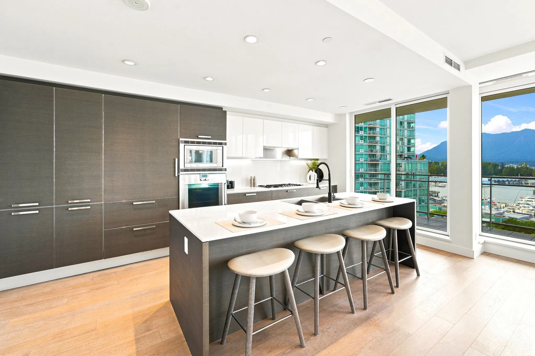 1409 W Pender Street #802