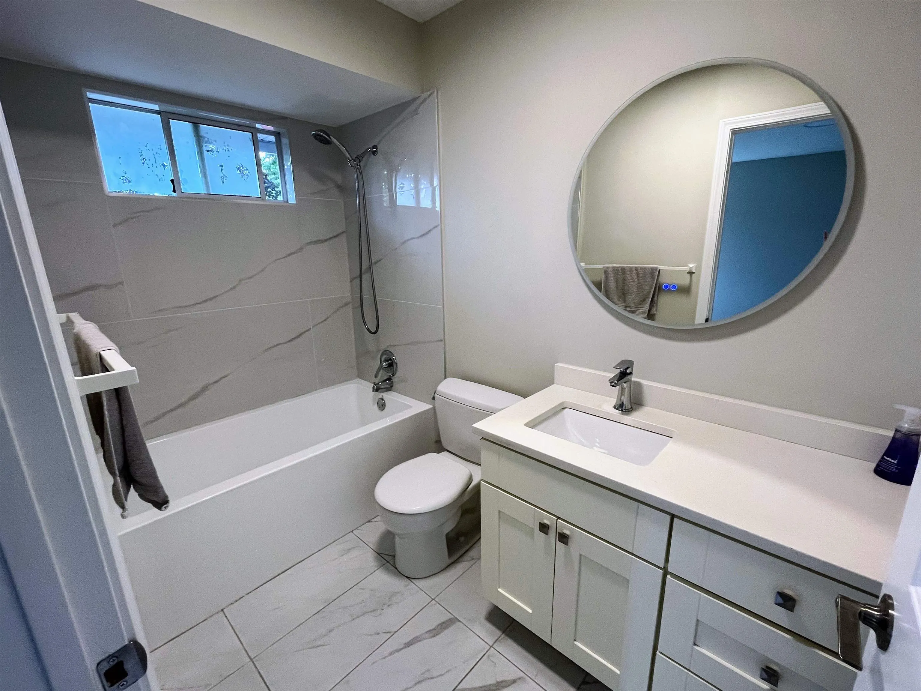 13015 Summerhill Crescent