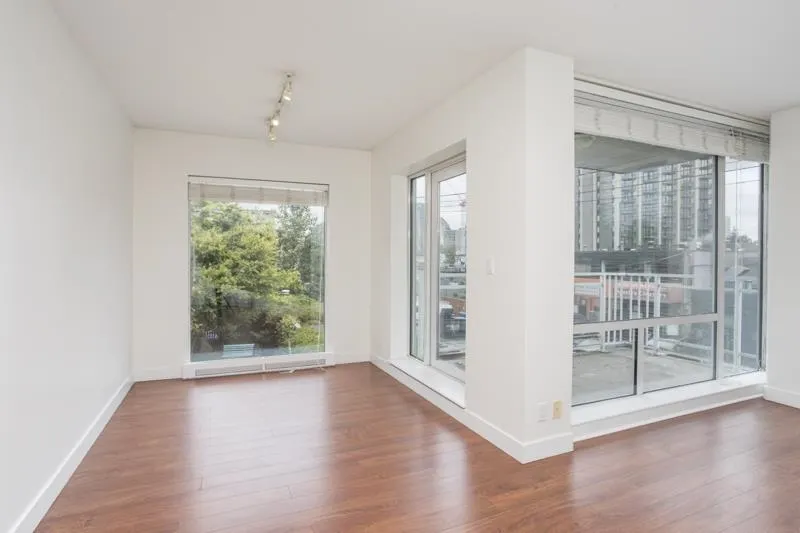 1150 Bute Street #201