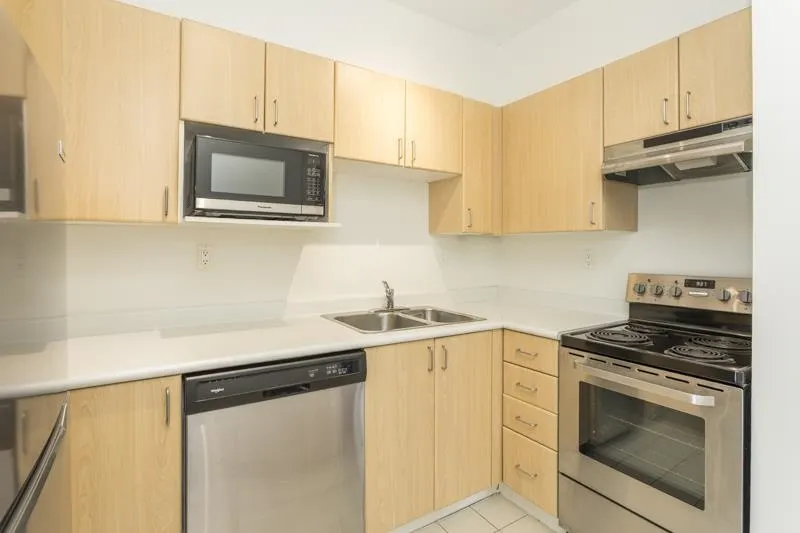 1150 Bute Street #201