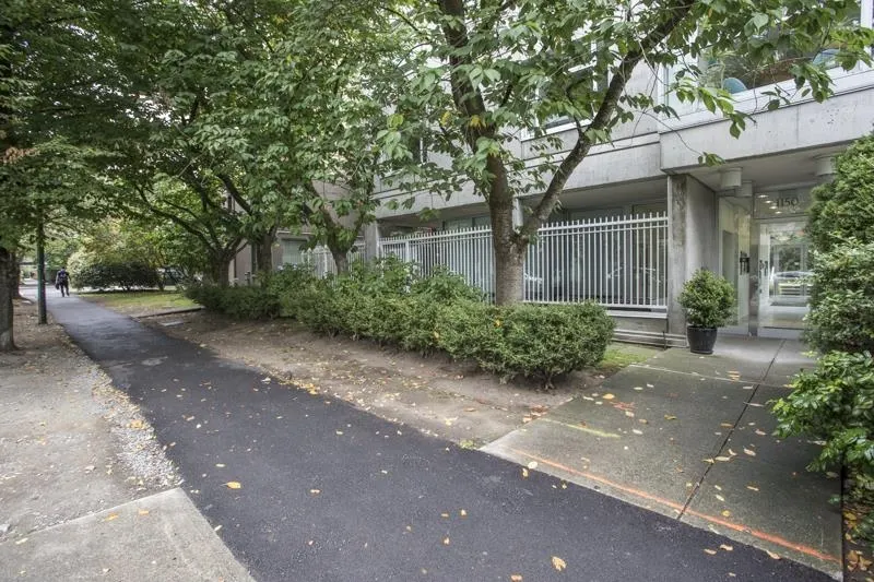 1150 Bute Street #201
