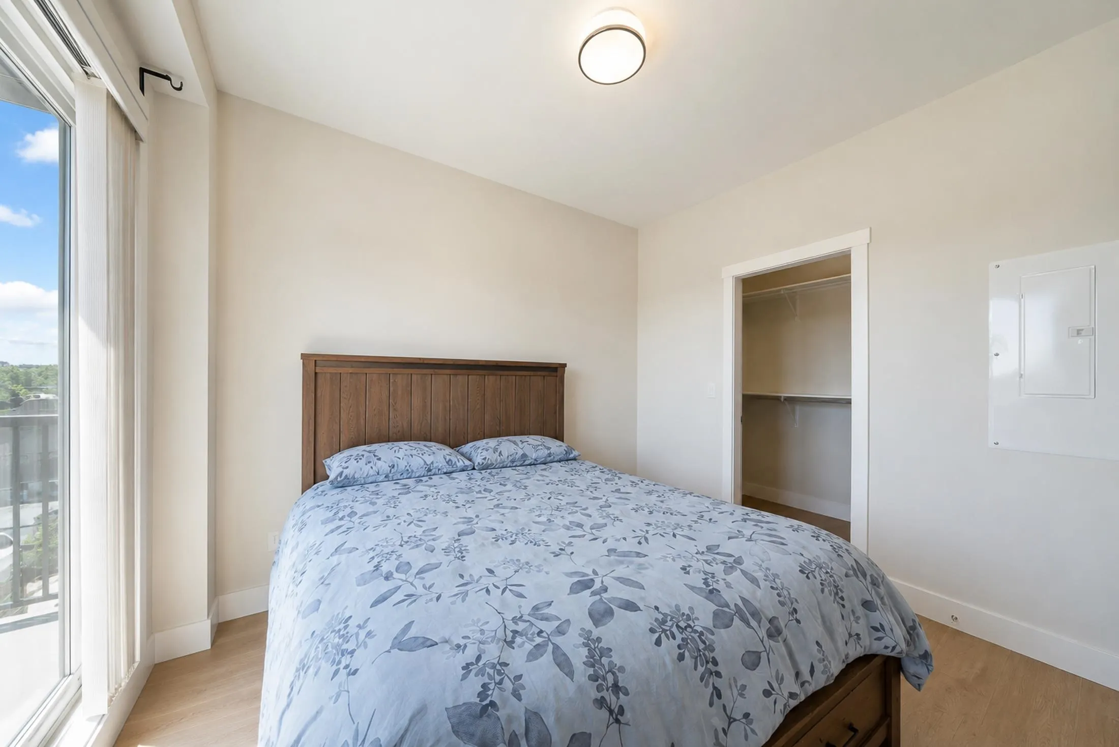 22136 49 Avenue #412