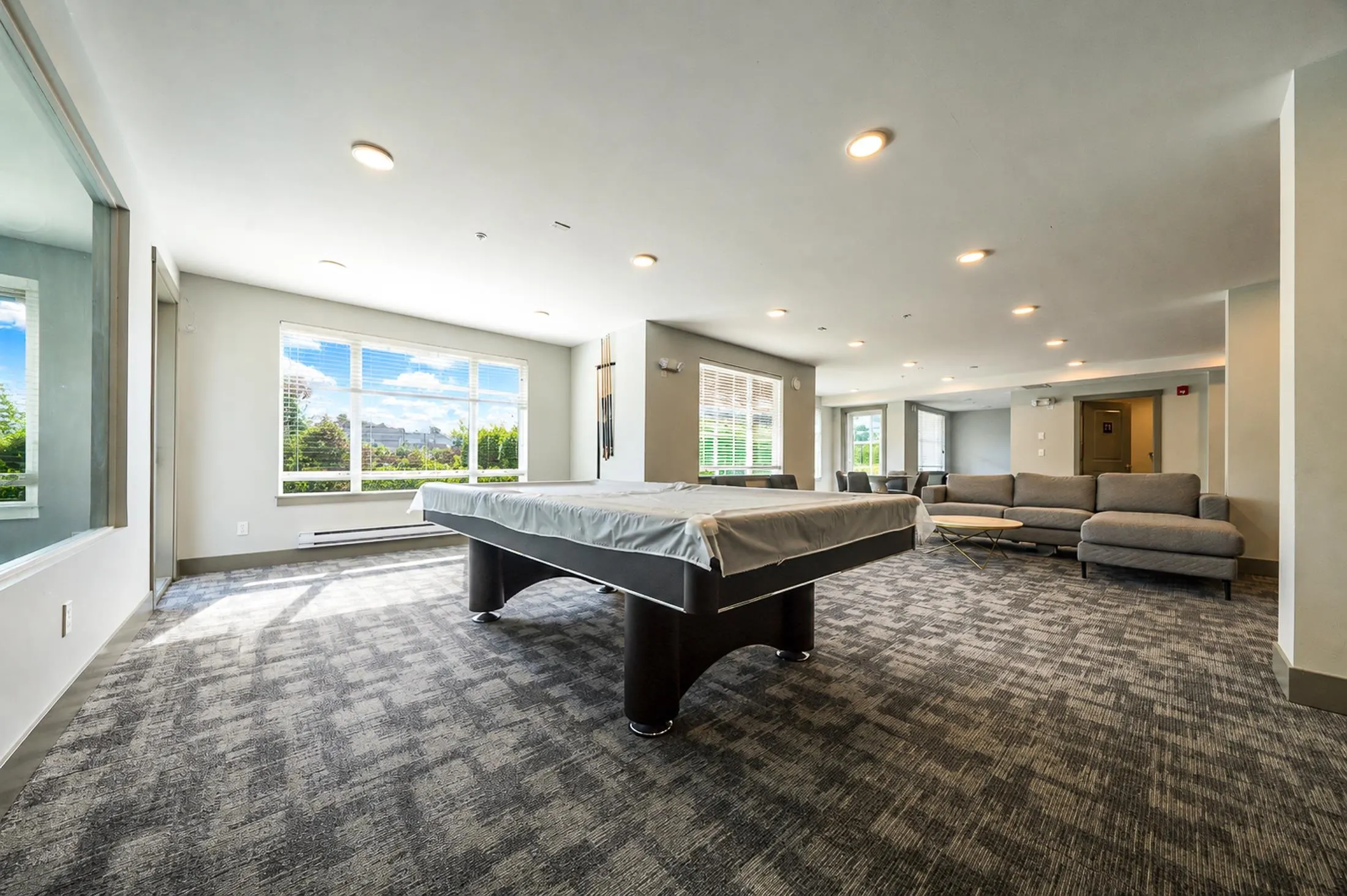 22136 49 Avenue #412