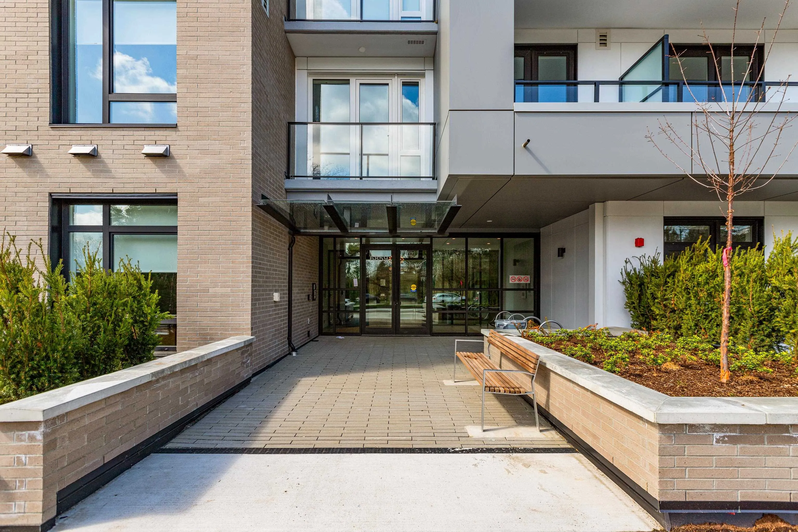 6859 Cambie Street #603