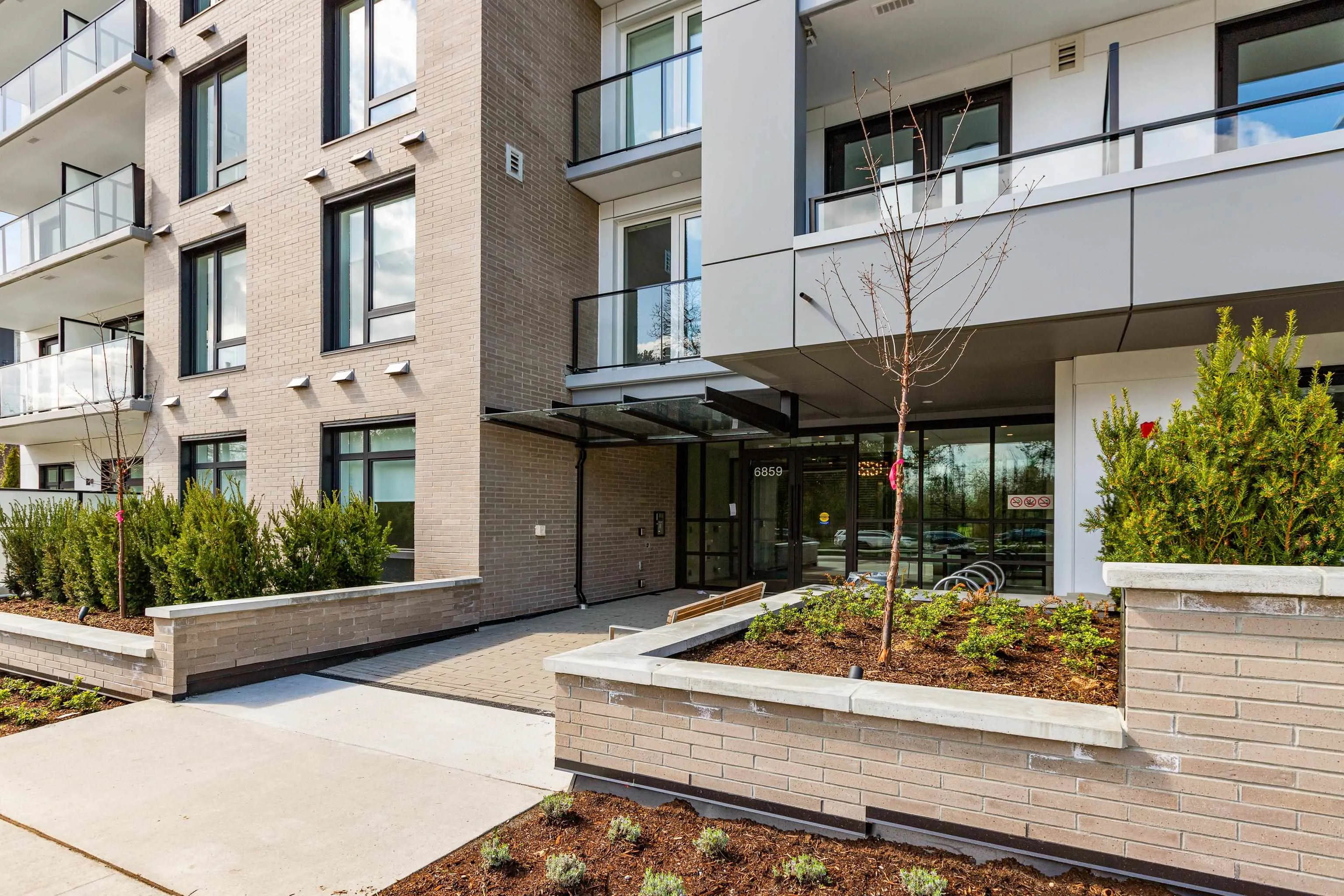 6859 Cambie Street #603