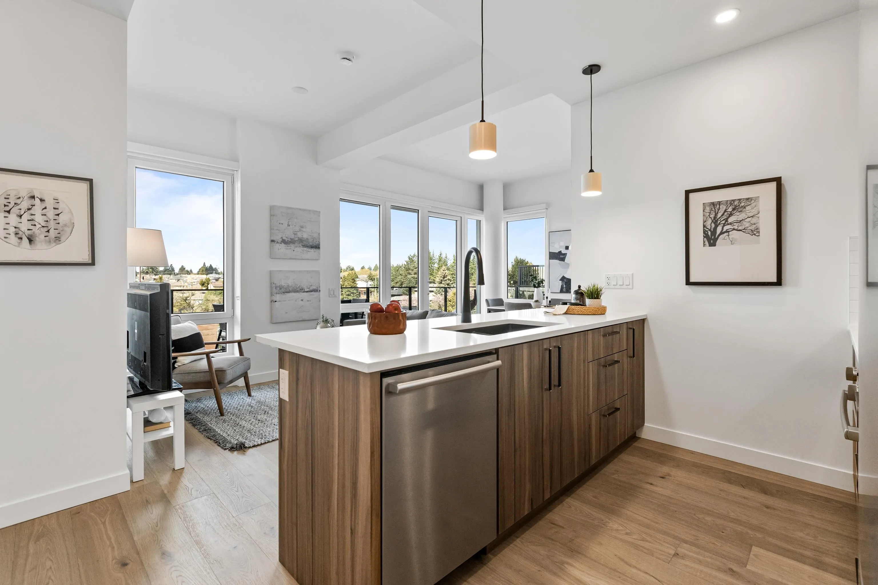 6859 Cambie Street #603