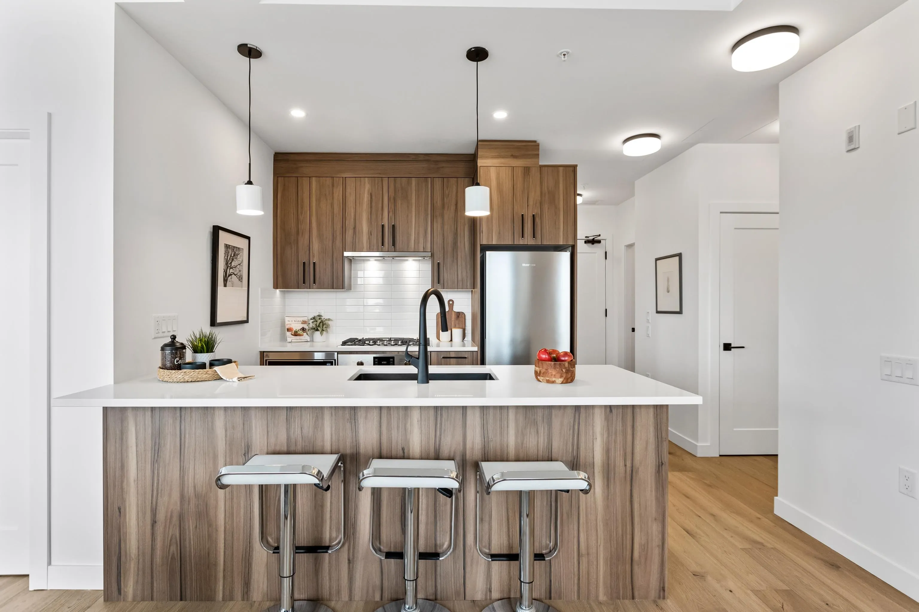 6859 Cambie Street #603