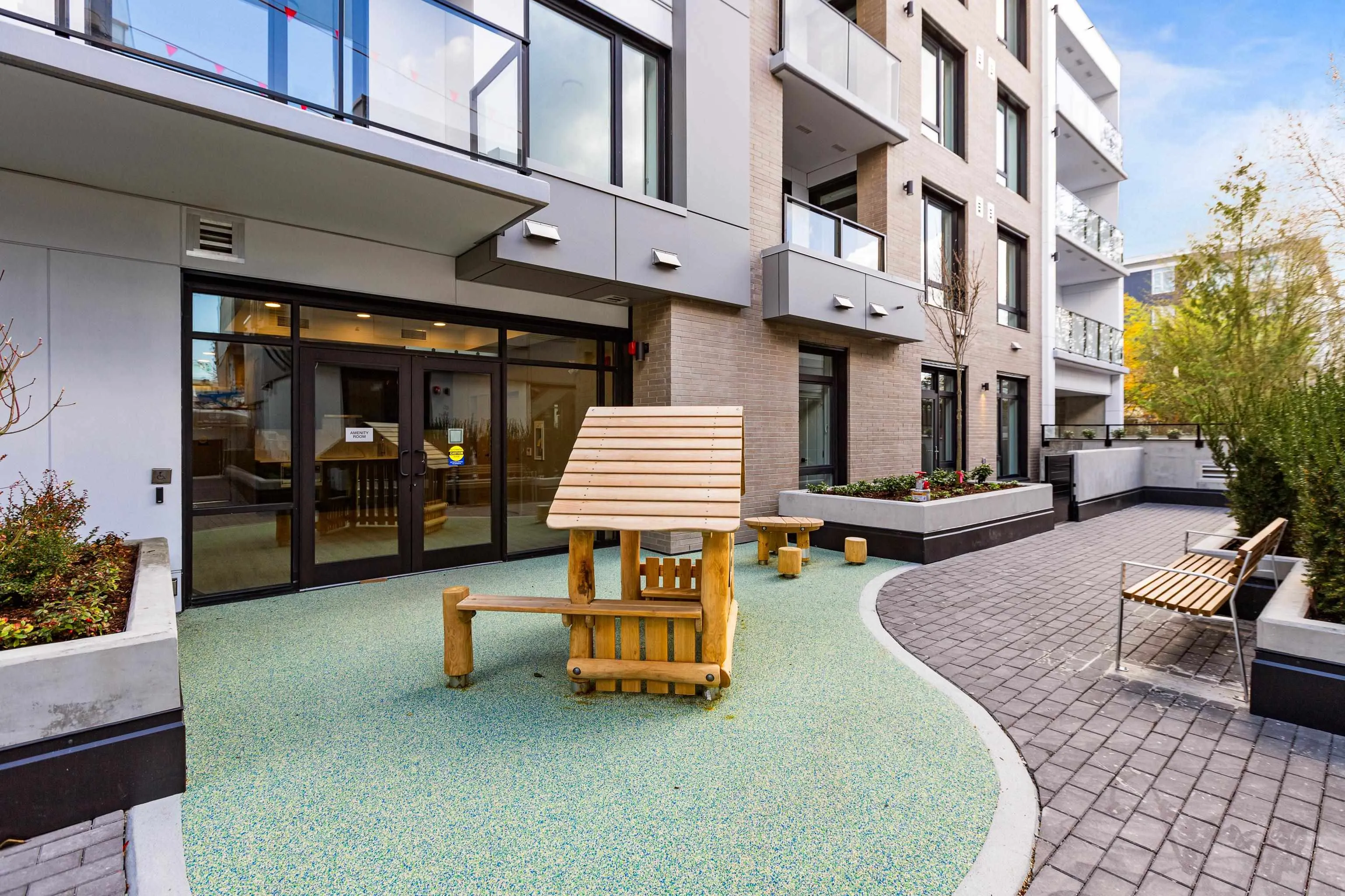 6859 Cambie Street #603