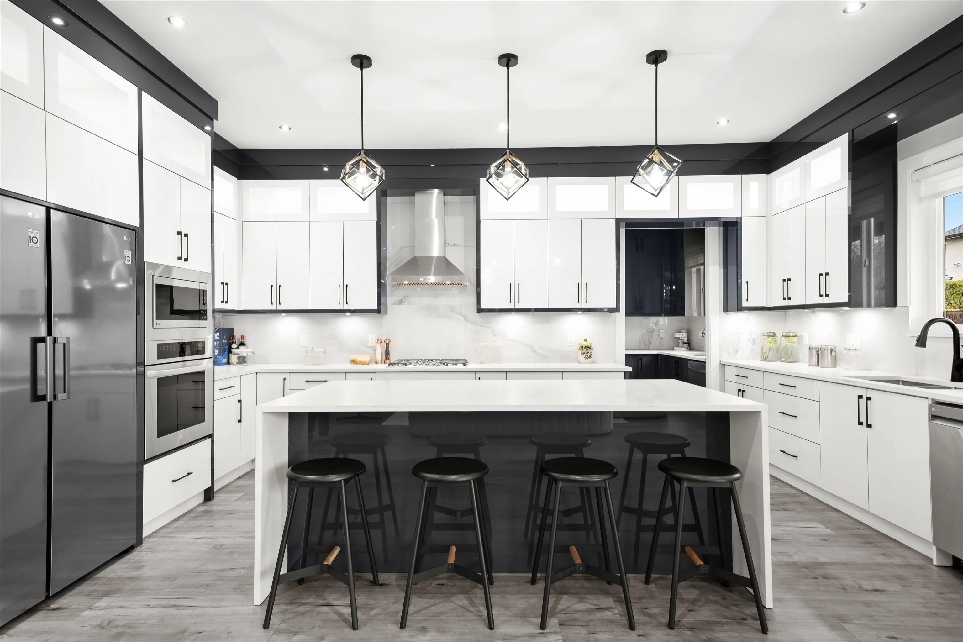 16117 108 Avenue