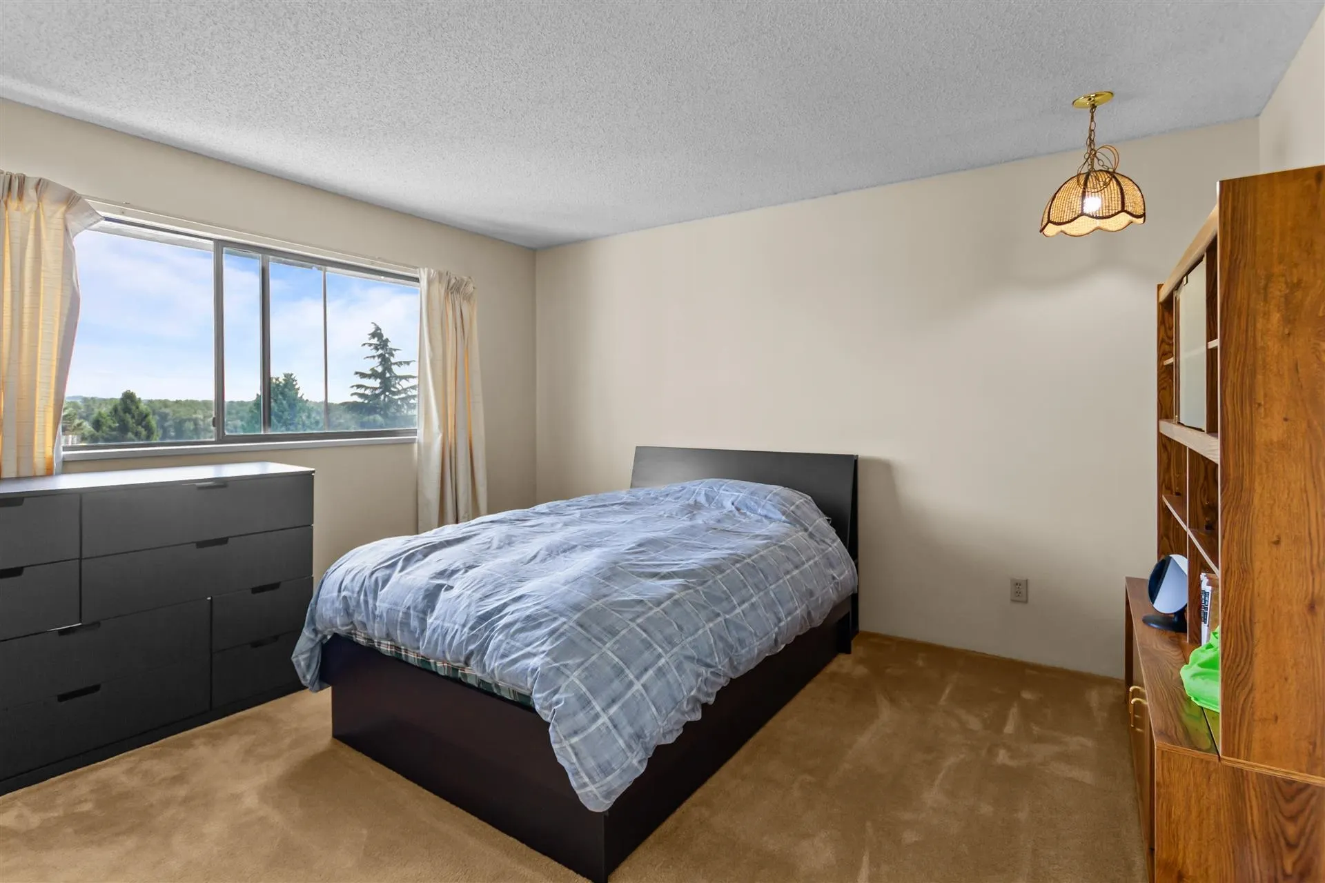 1632 Nanaimo Street