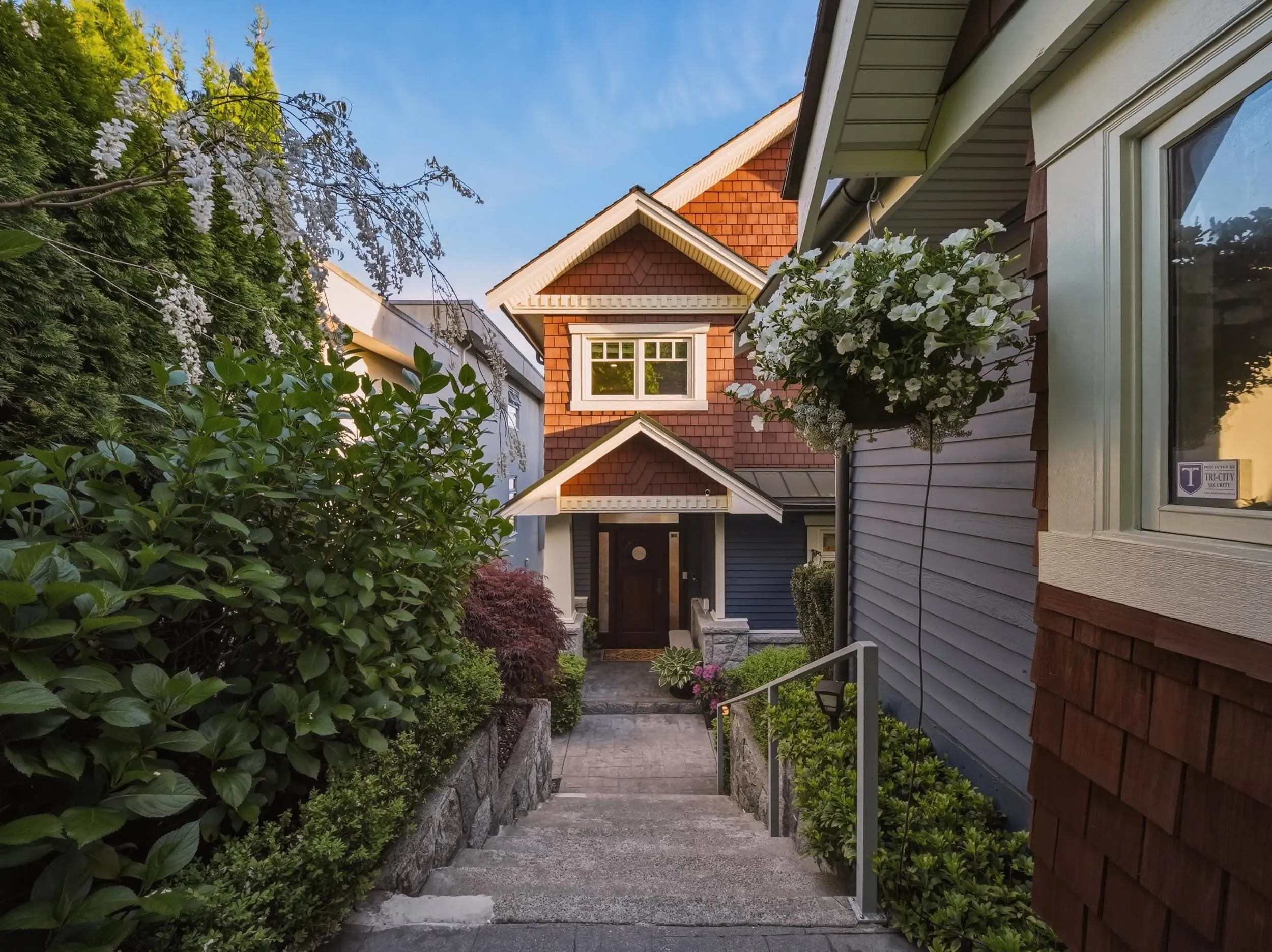 648 Alderside Road