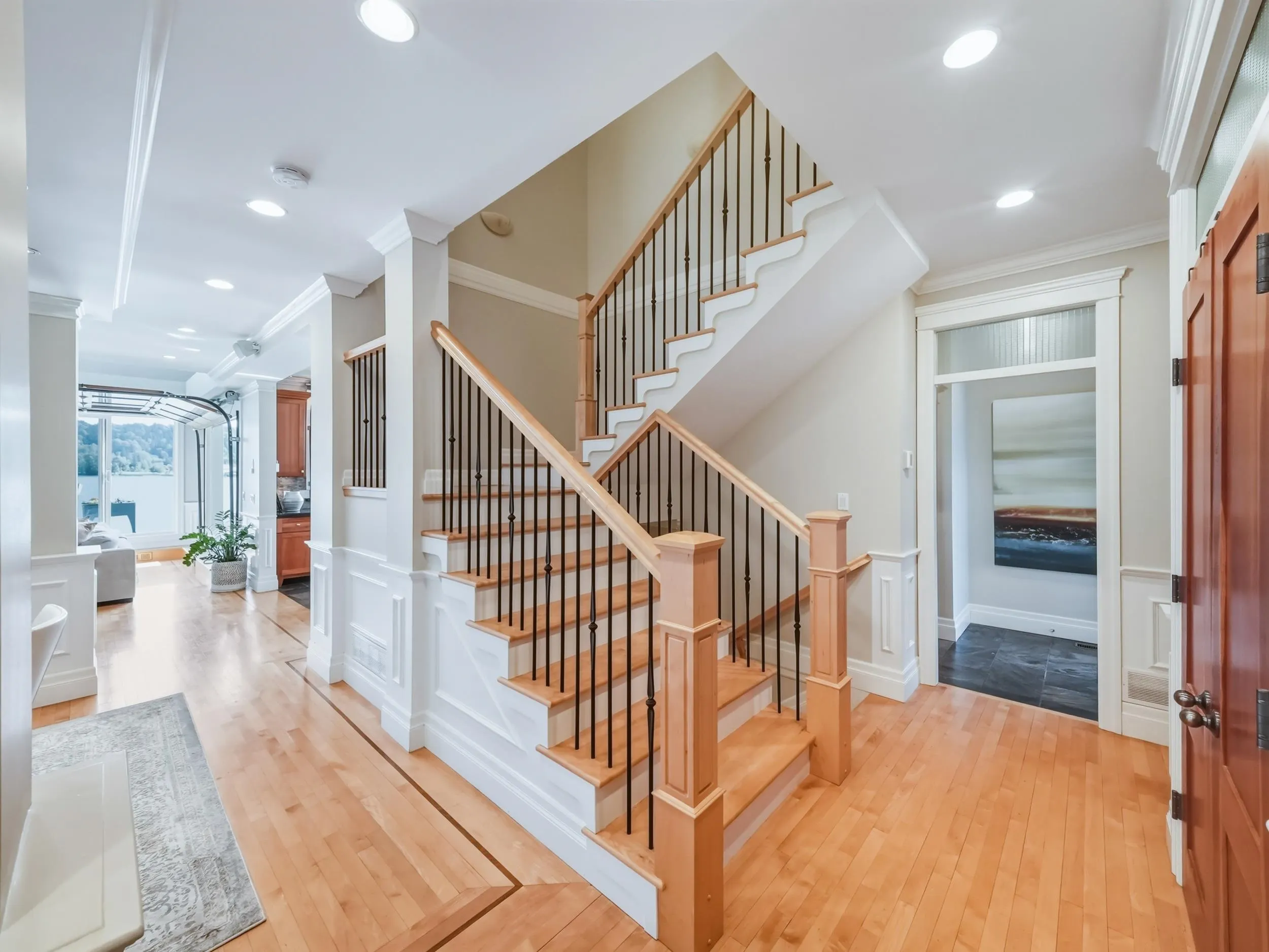 648 Alderside Road
