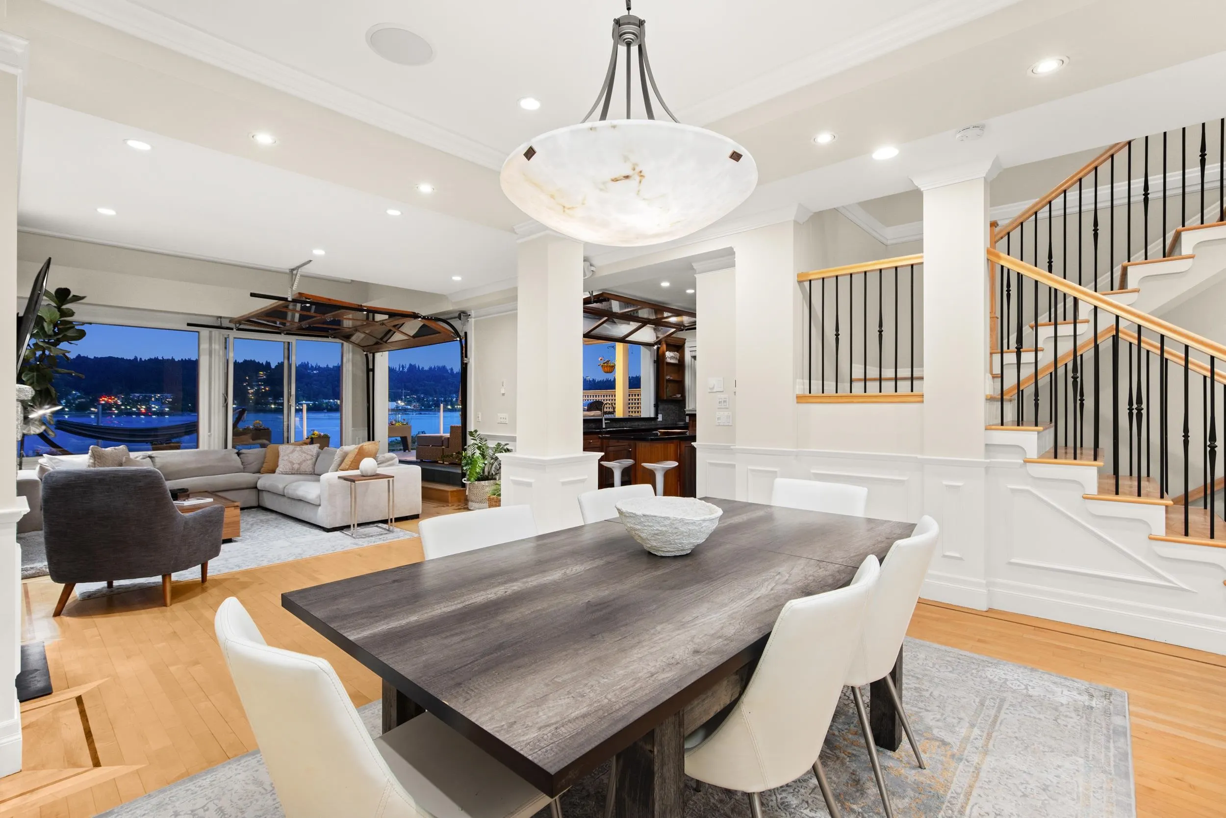 648 Alderside Road