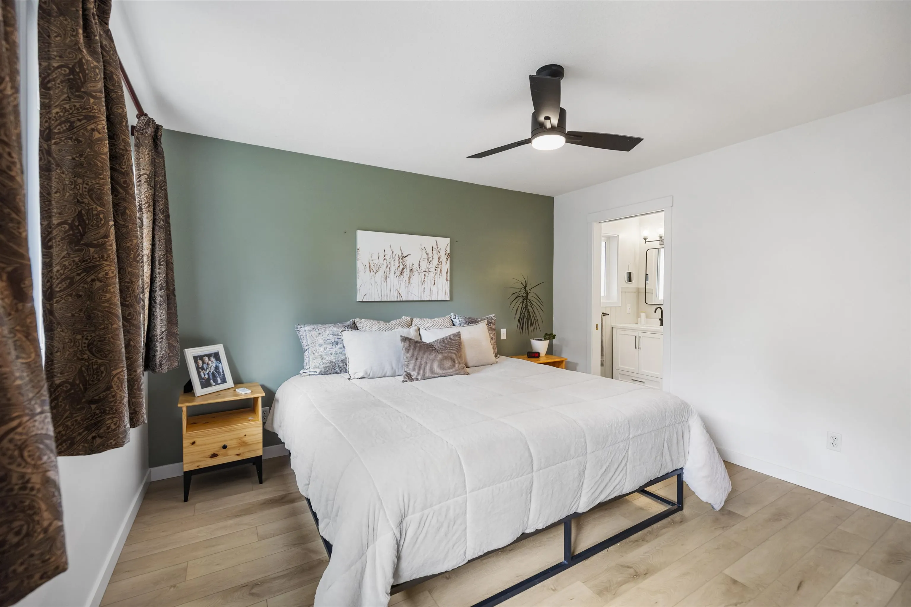 7601 Sapphire Drive