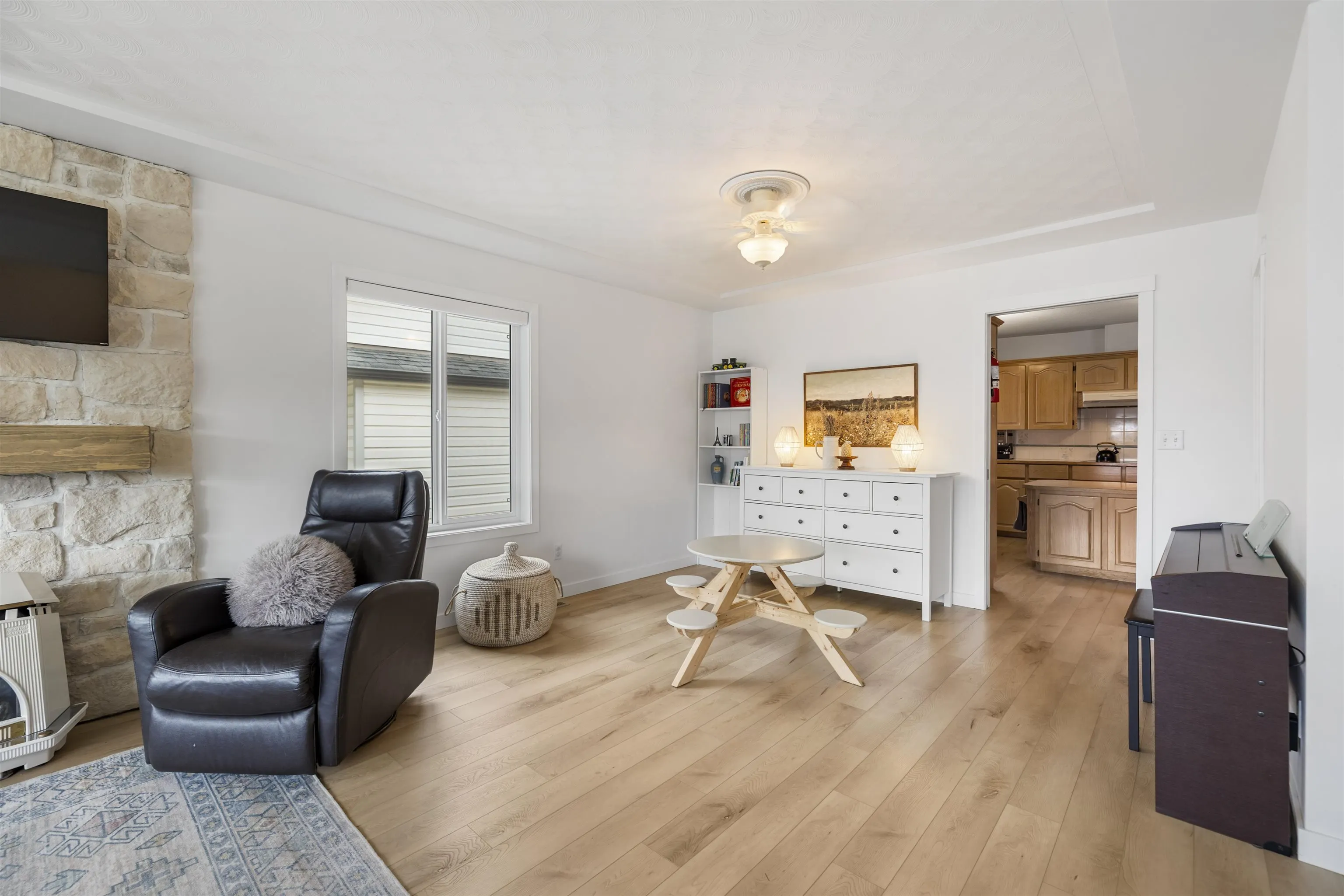 7601 Sapphire Drive
