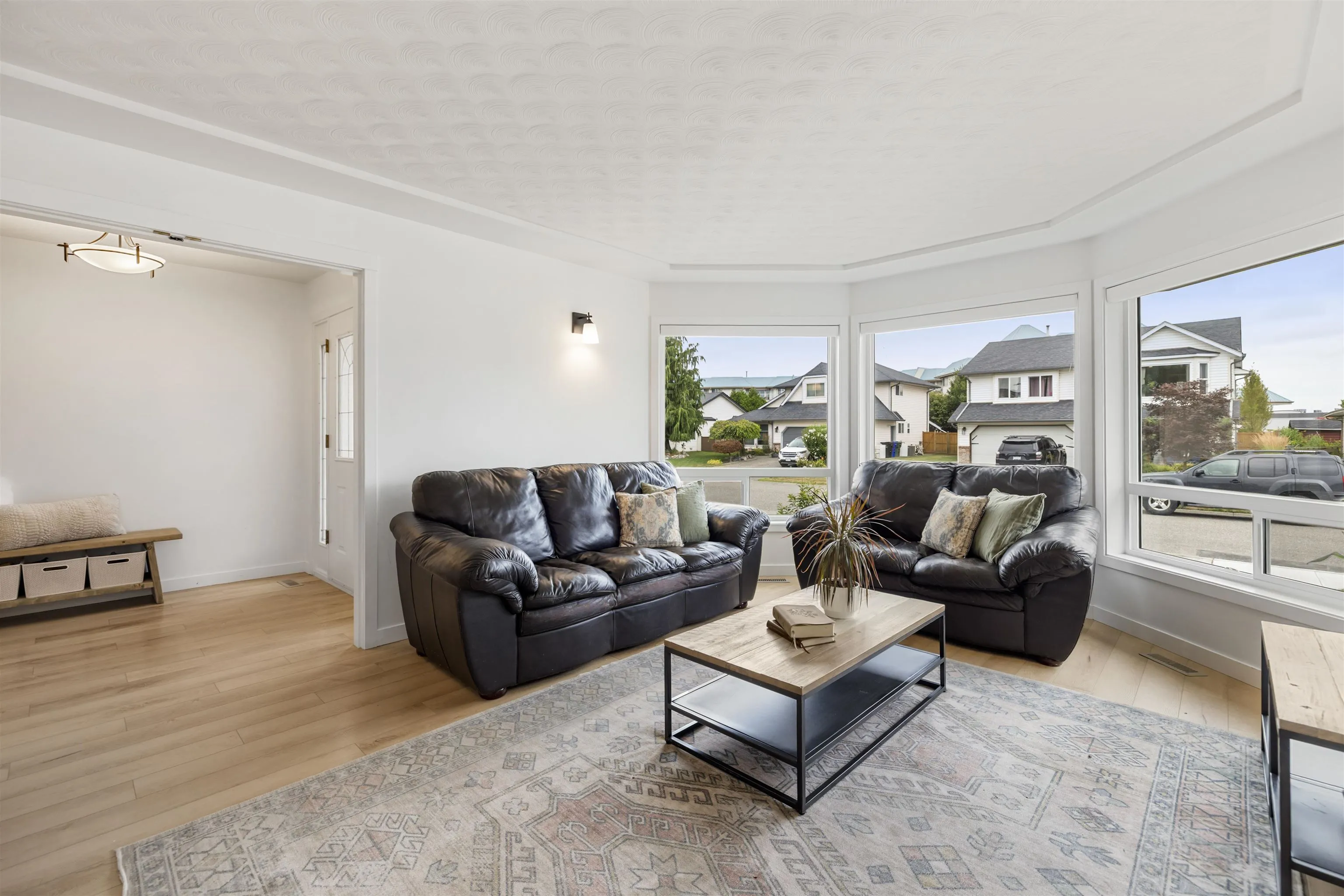 7601 Sapphire Drive