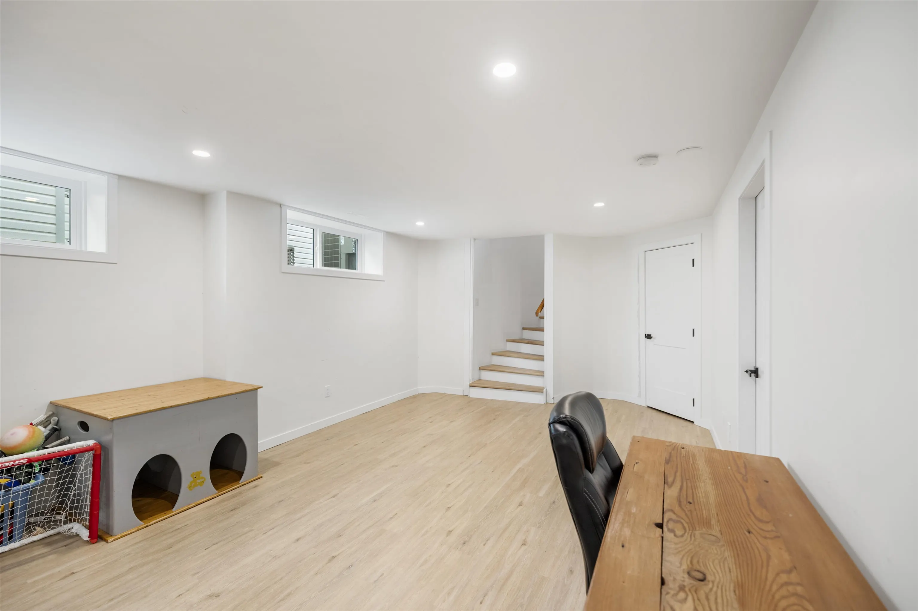 7601 Sapphire Drive