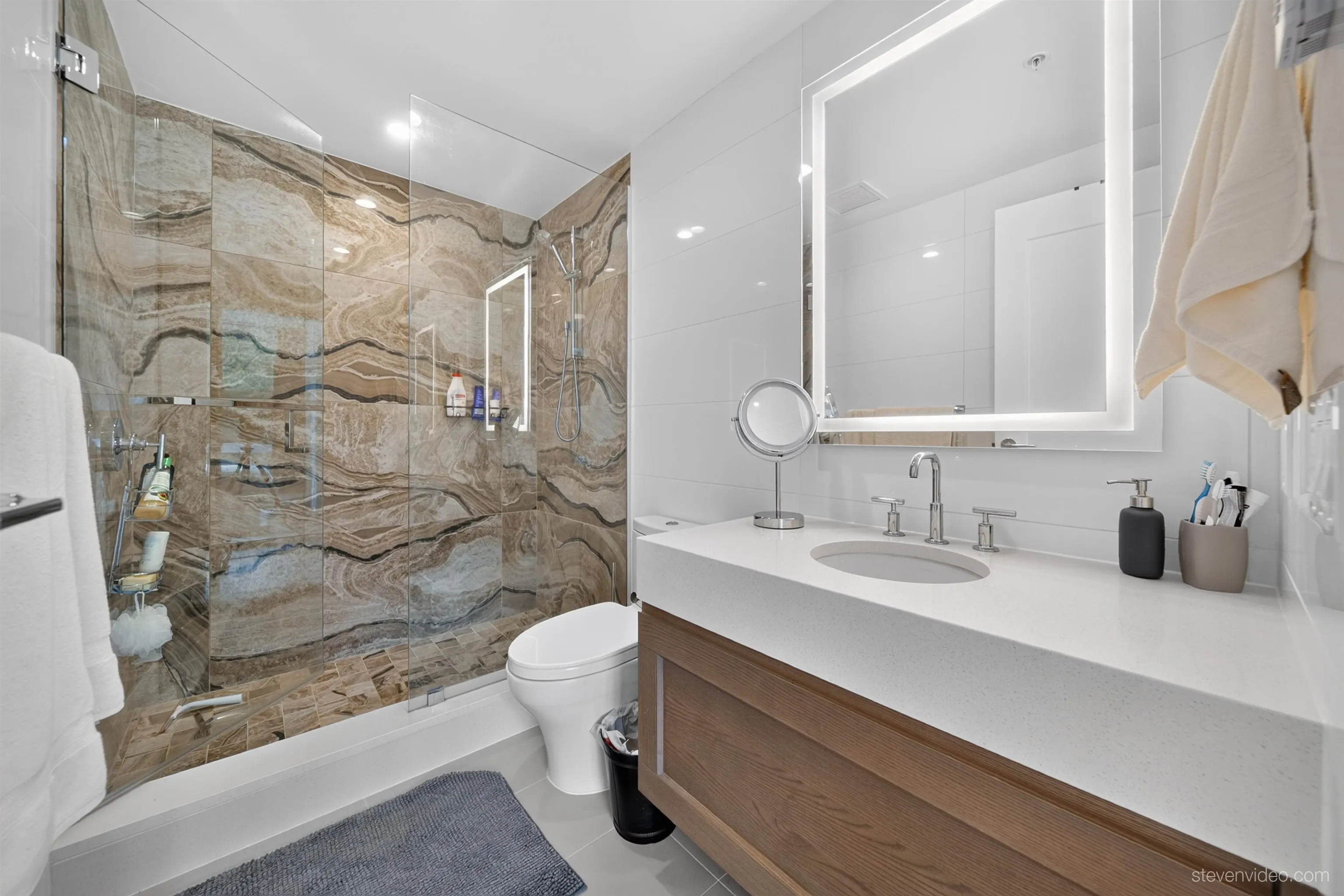5629 Birney Avenue #1306
