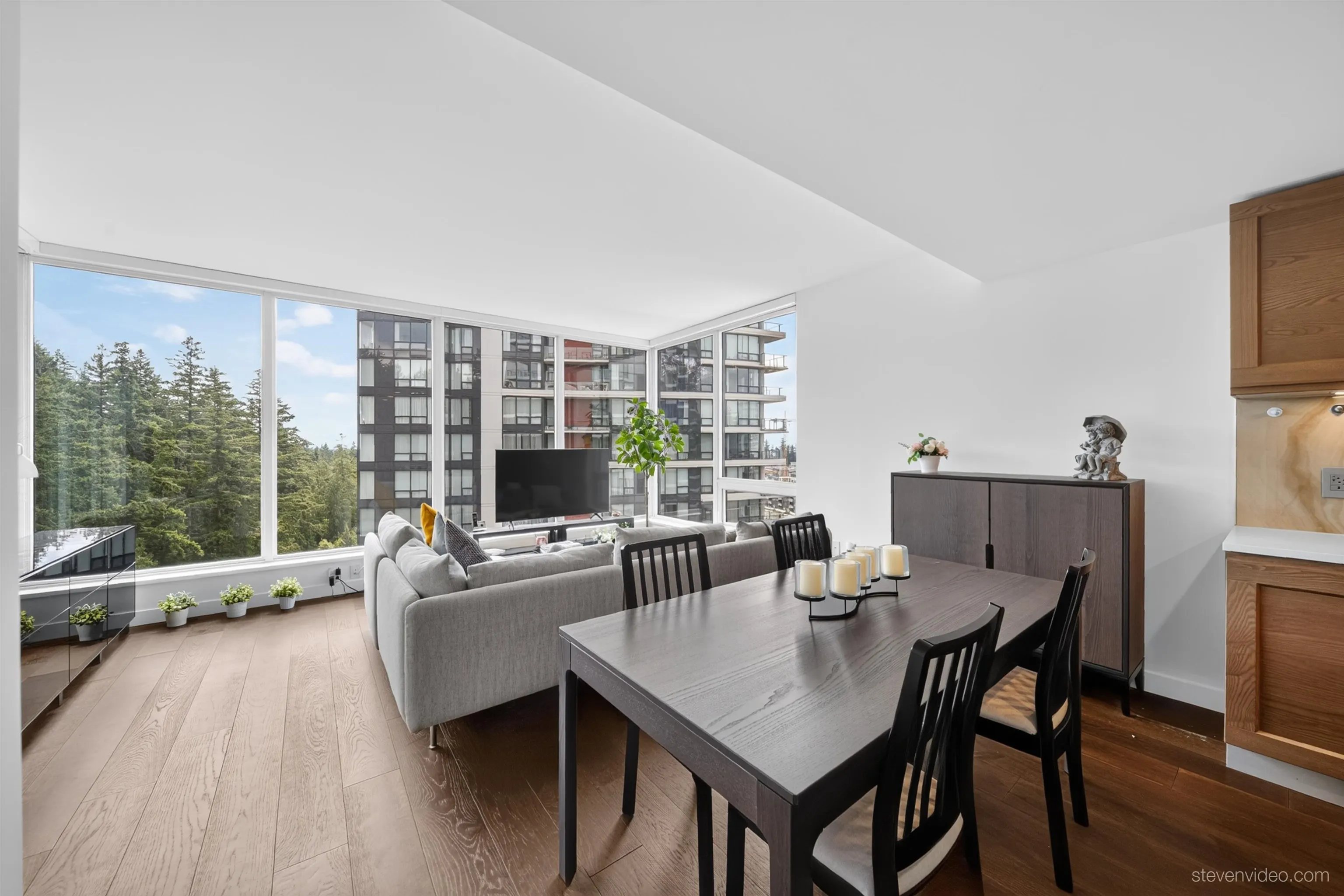 5629 Birney Avenue #1306