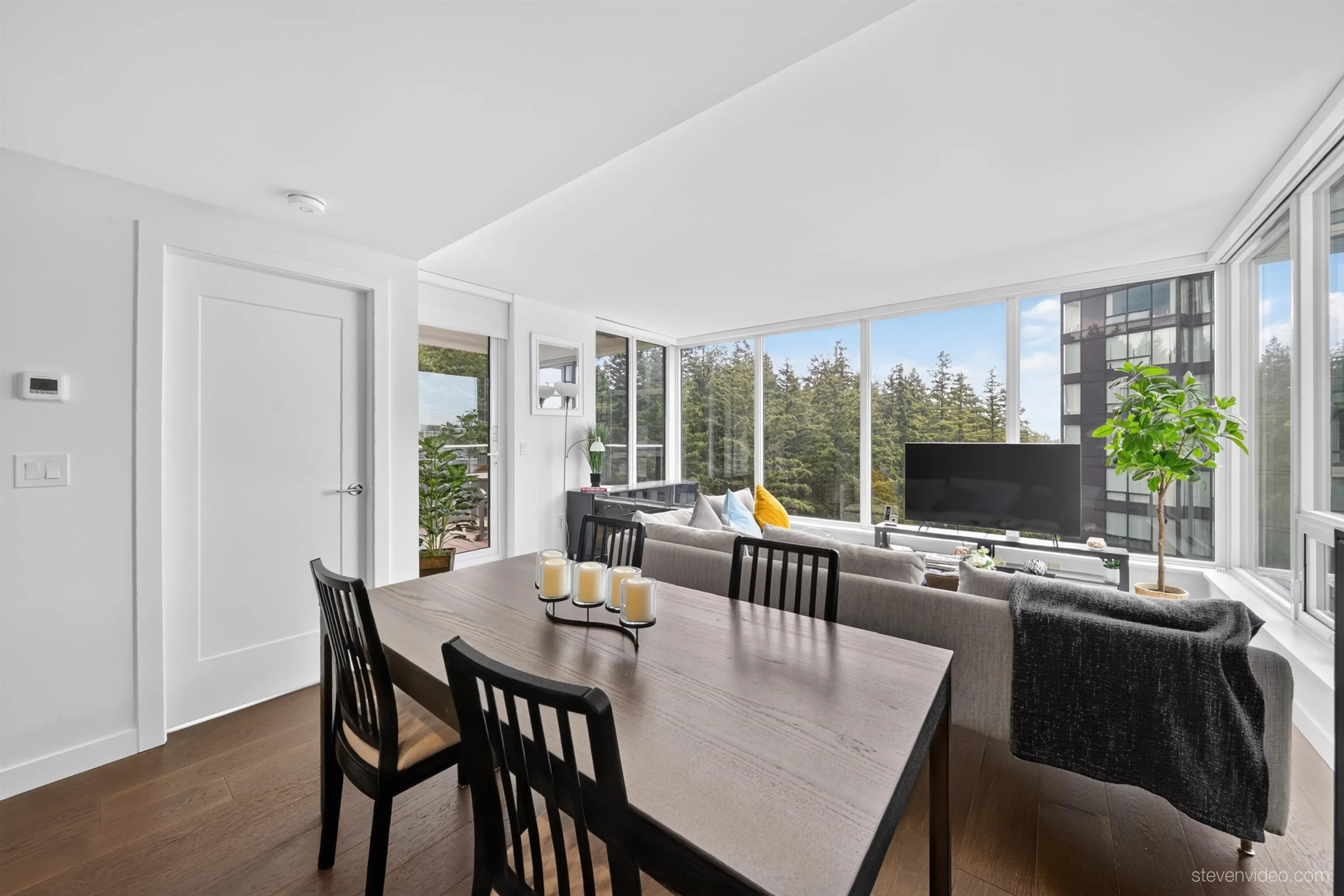 5629 Birney Avenue #1306