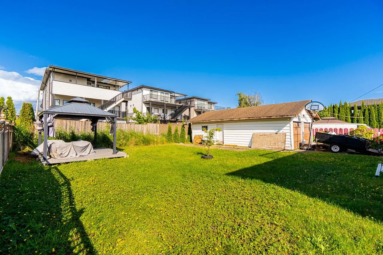 343 Pembina Street