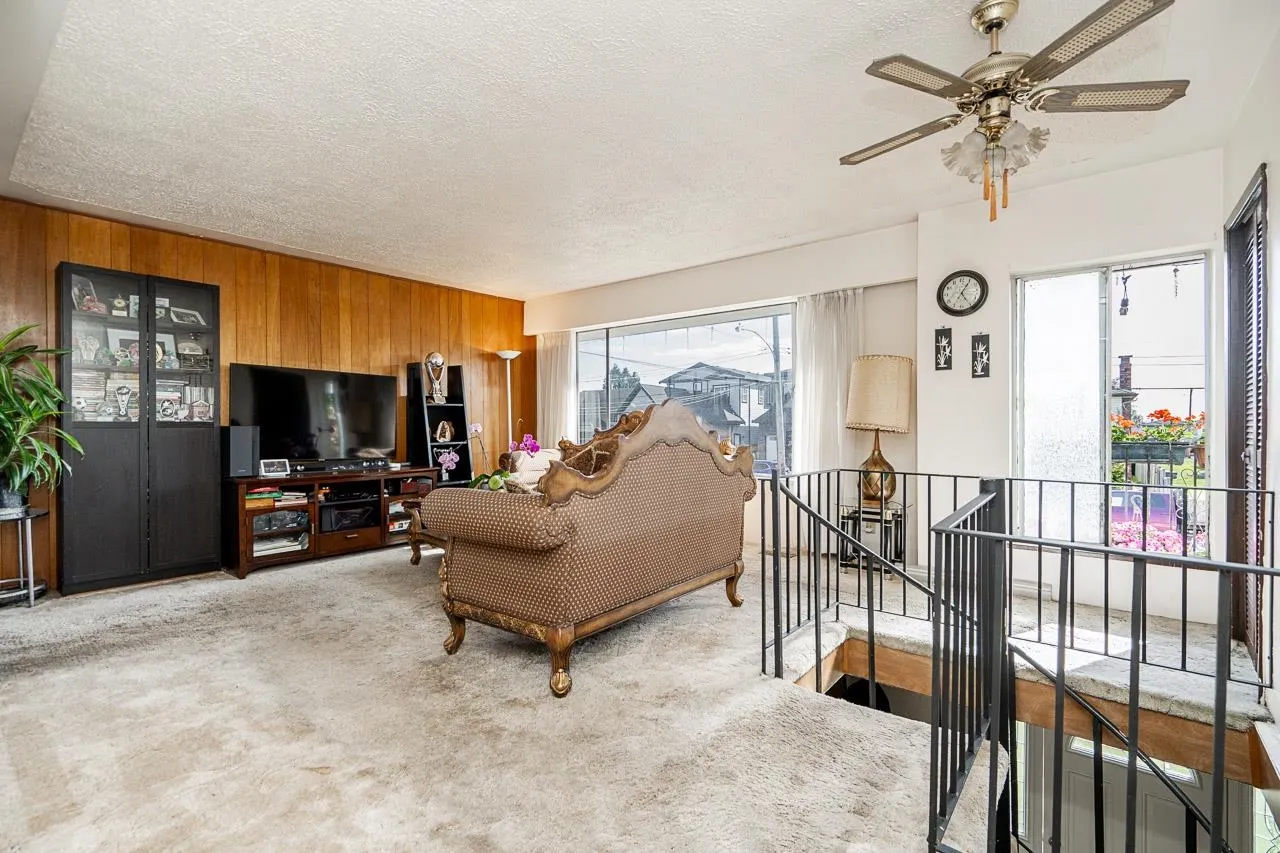 343 Pembina Street