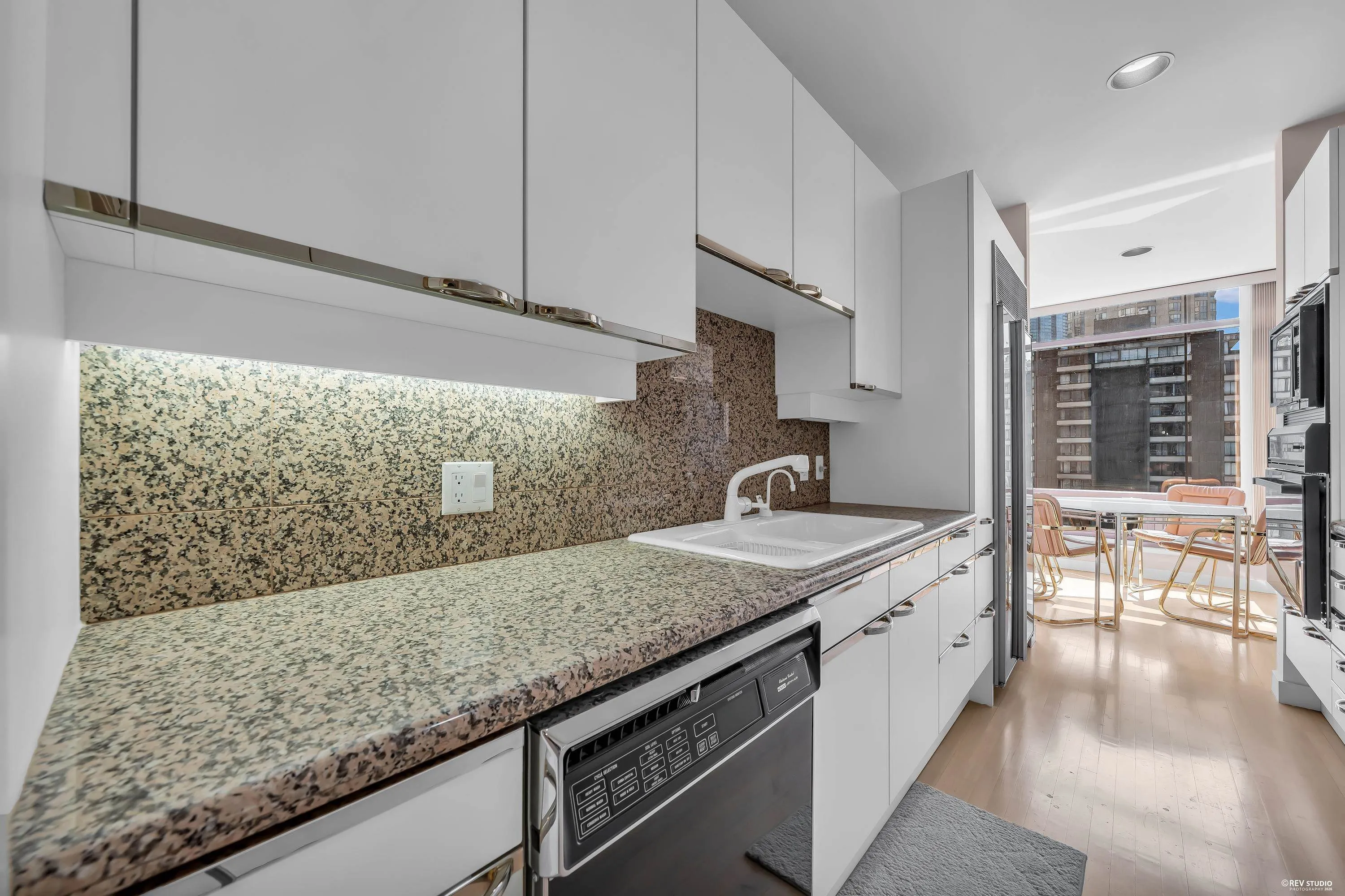 1500 Alberni Street #12B