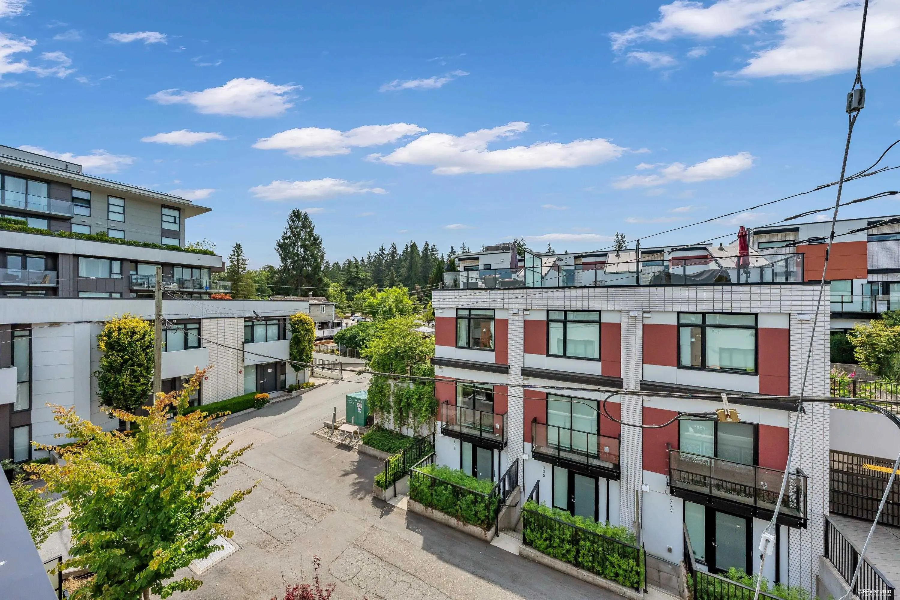 526 W 28th Avenue #23