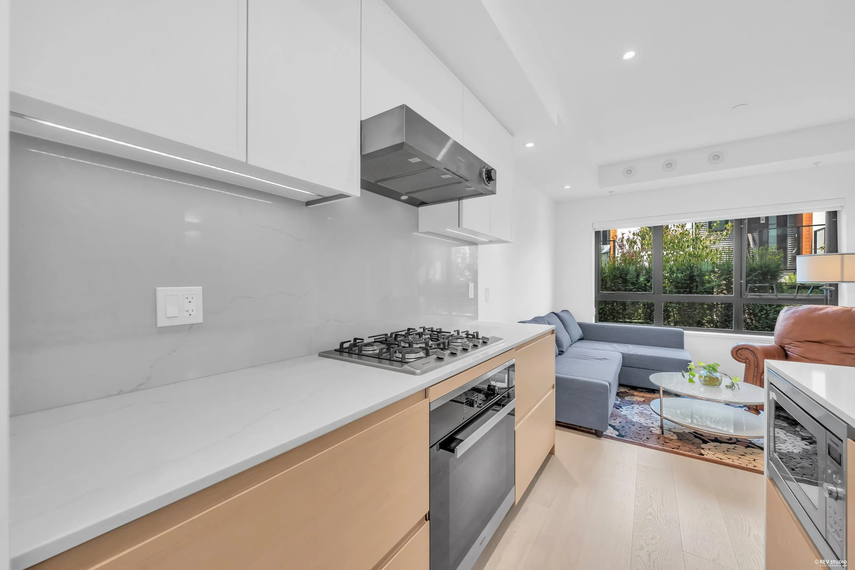 526 W 28th Avenue #23