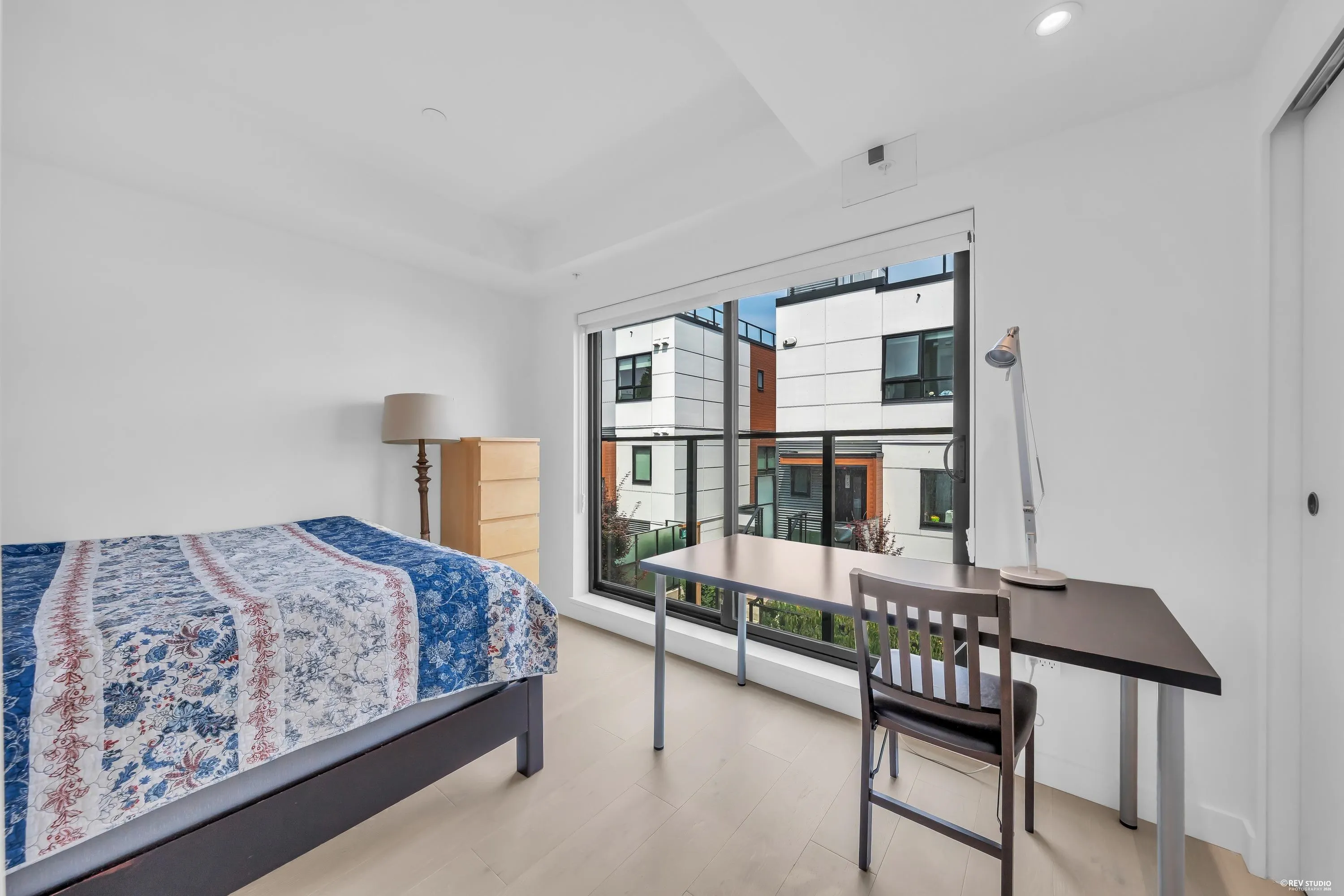 526 W 28th Avenue #23