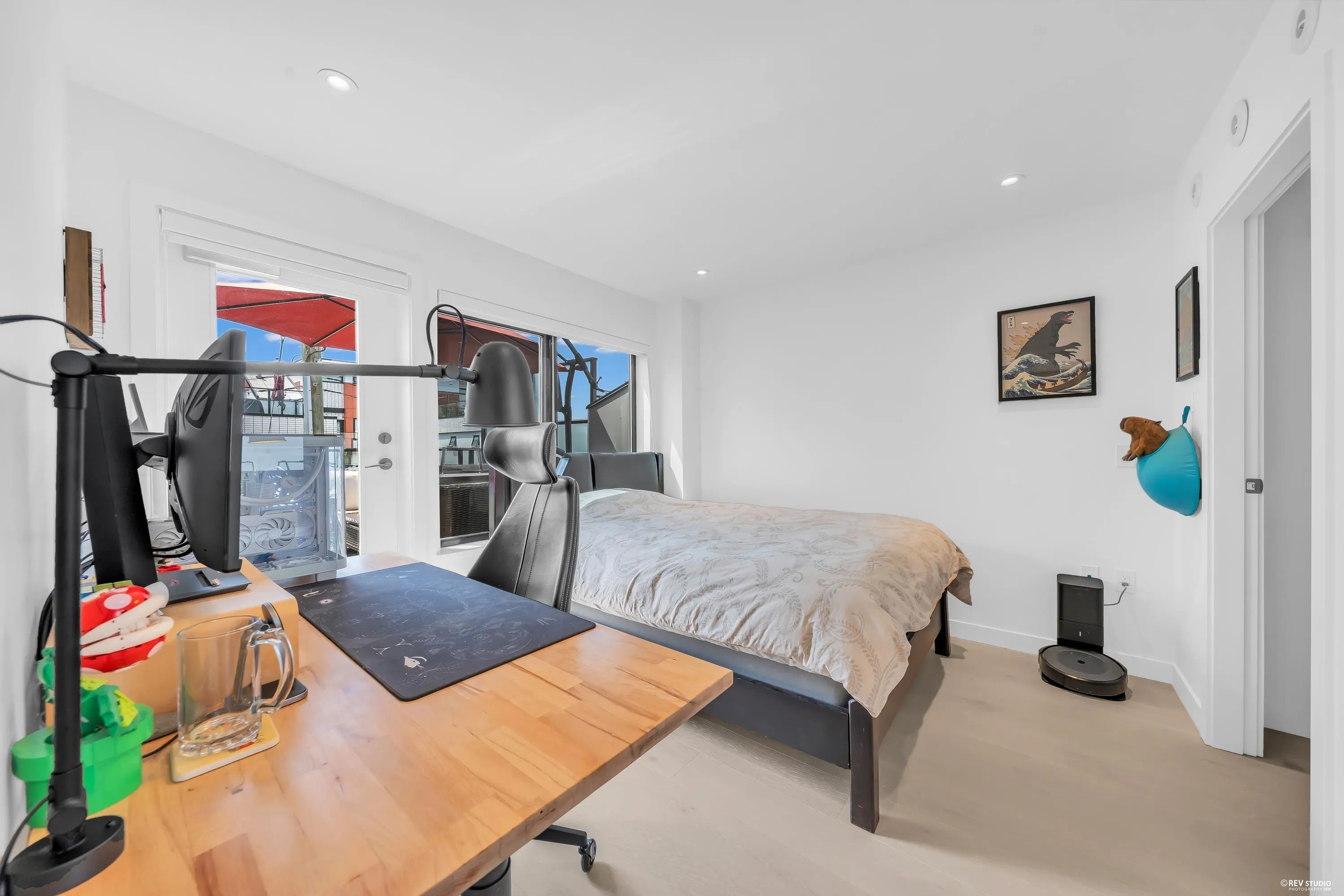 526 W 28th Avenue #23