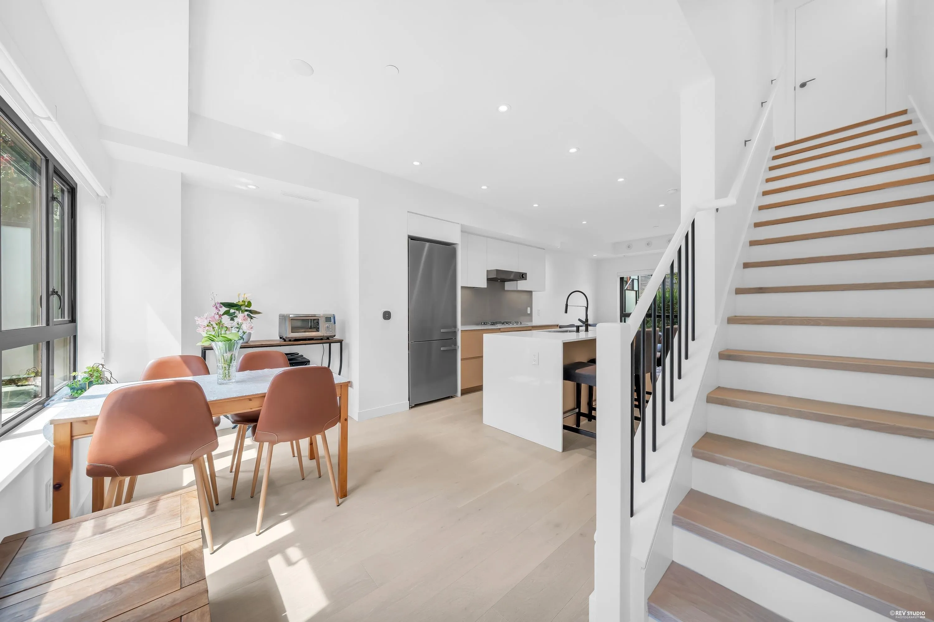 526 W 28th Avenue #23