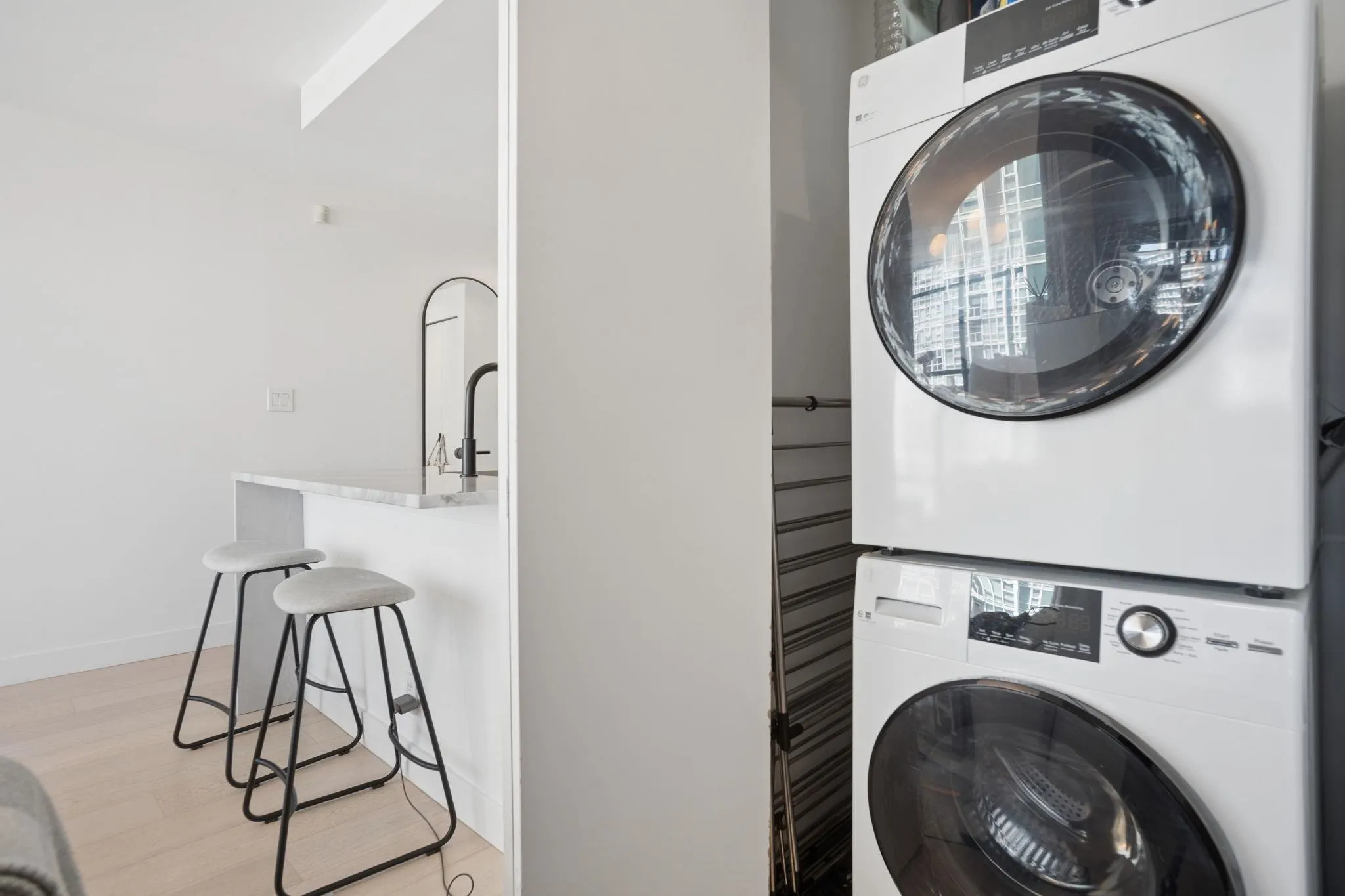 198 Aquarius Mews #2905