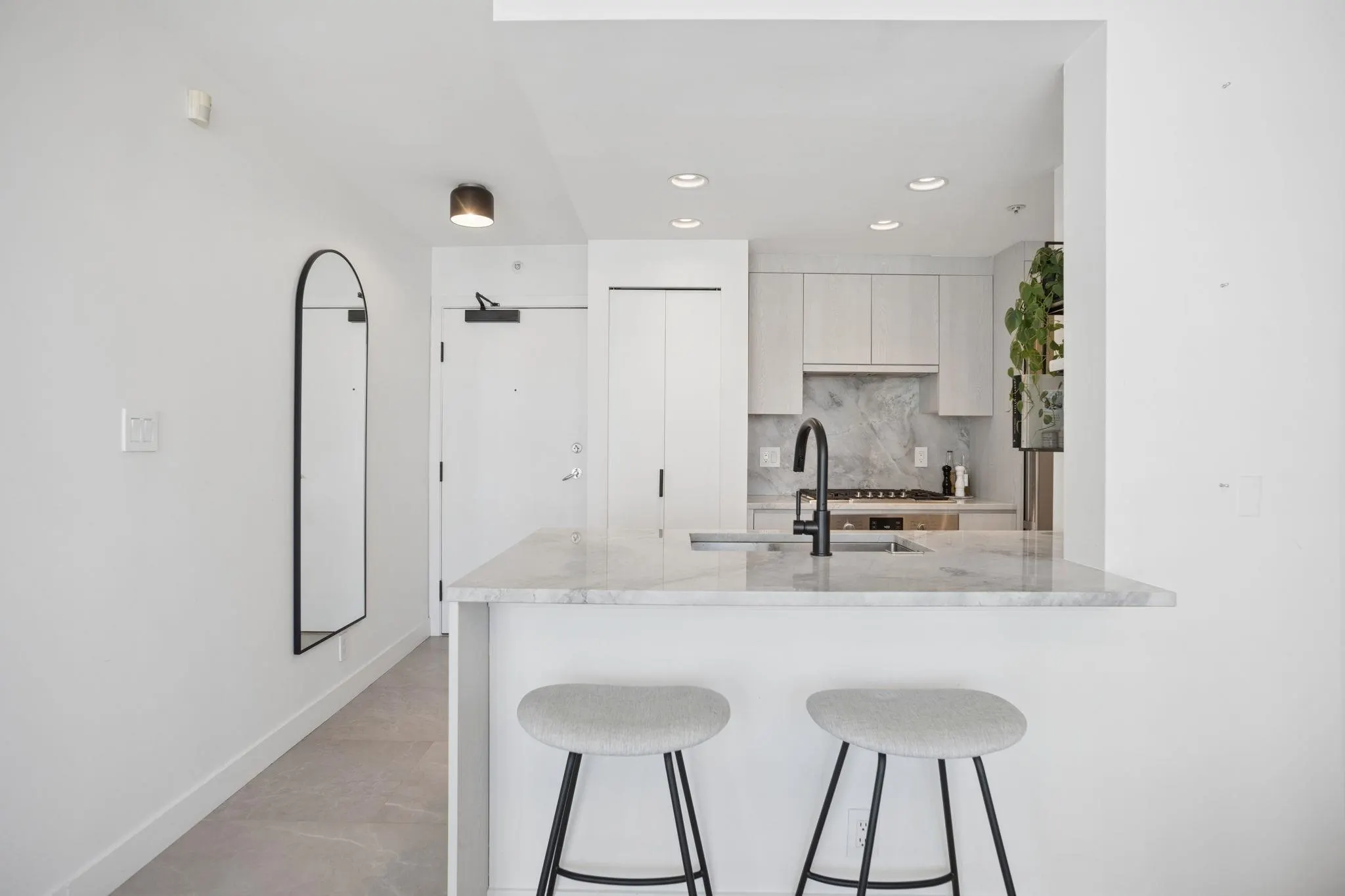 198 Aquarius Mews #2905