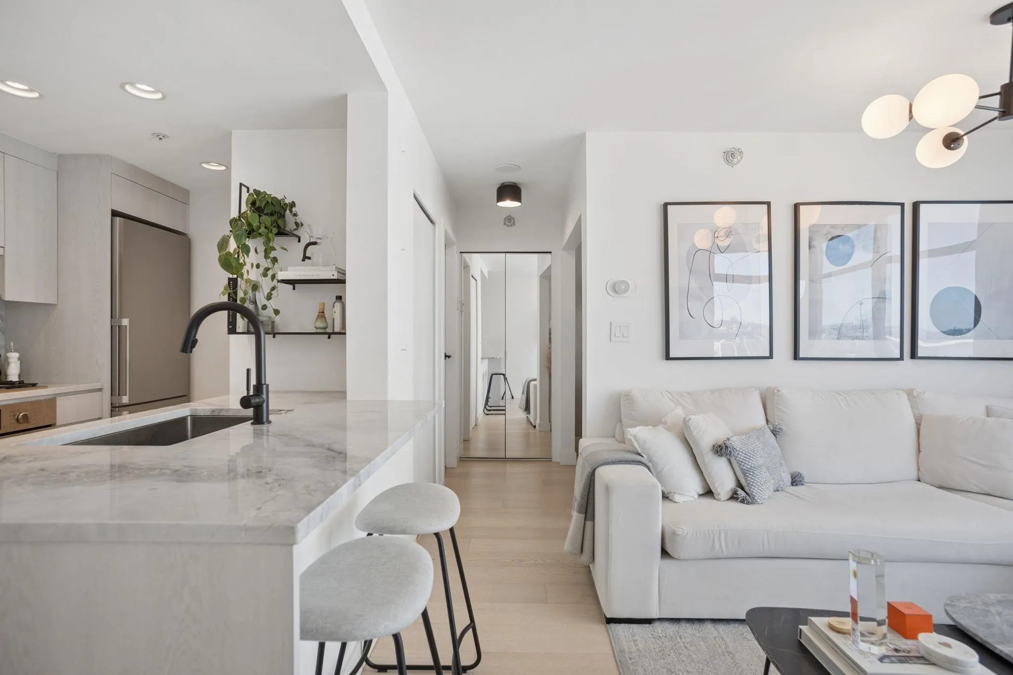 198 Aquarius Mews #2905