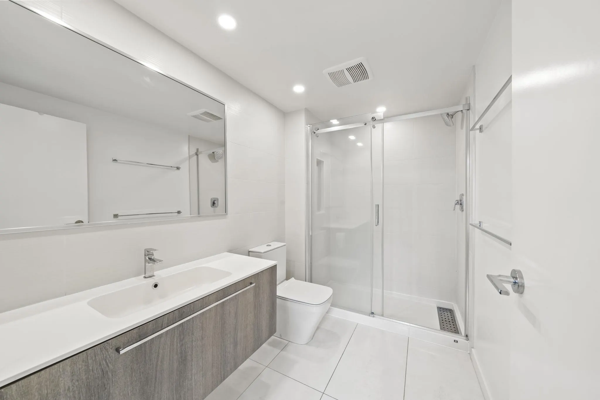 285 E 10th Avenue #310