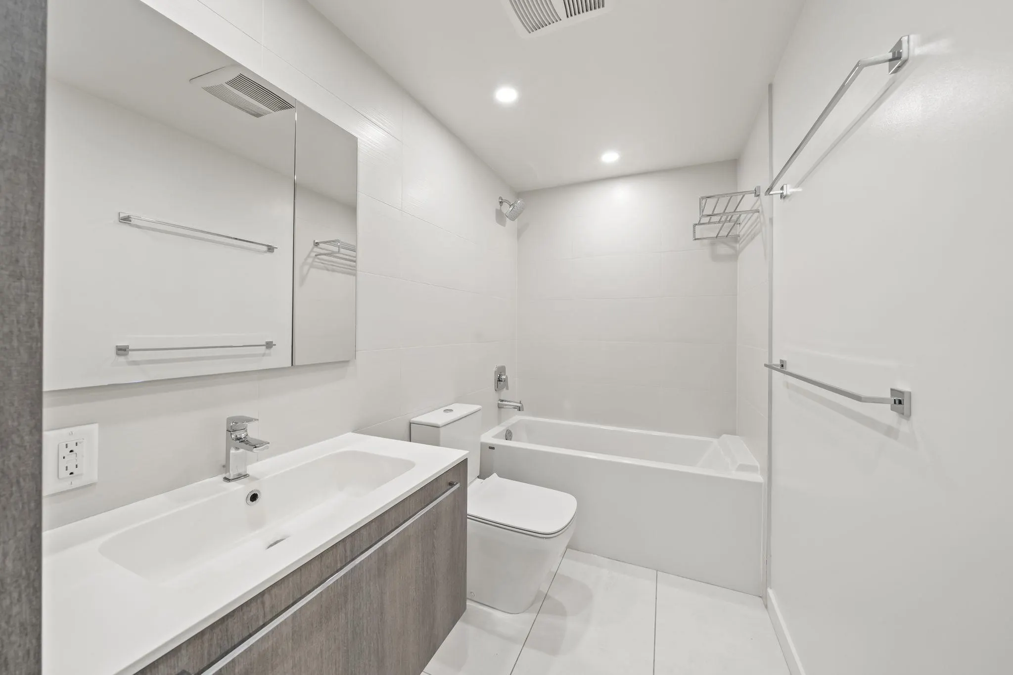 285 E 10th Avenue #310